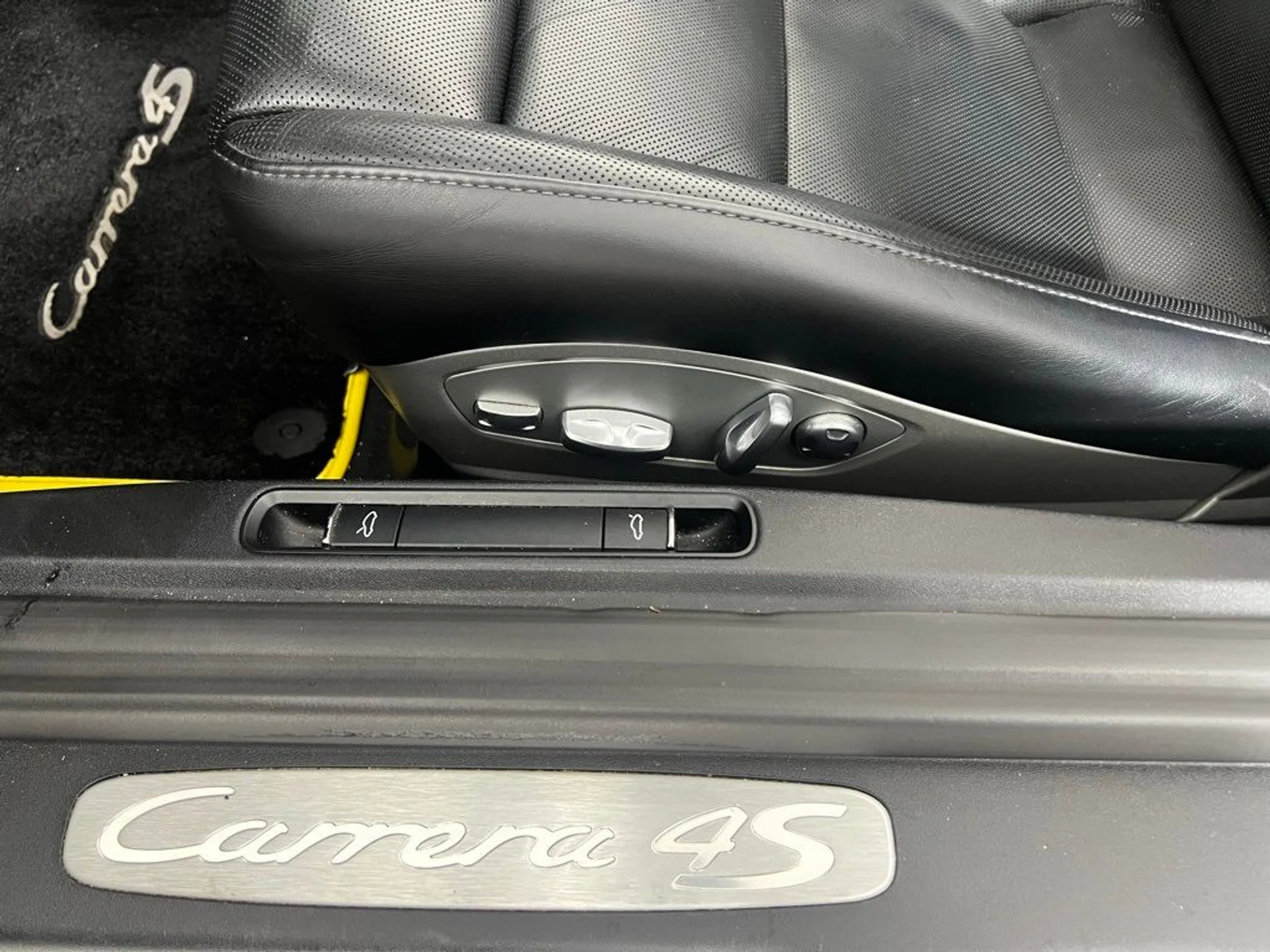 mph030_2453237455_a3a485dc4486e850a5c63609f45bbae4_e12b96d0e3