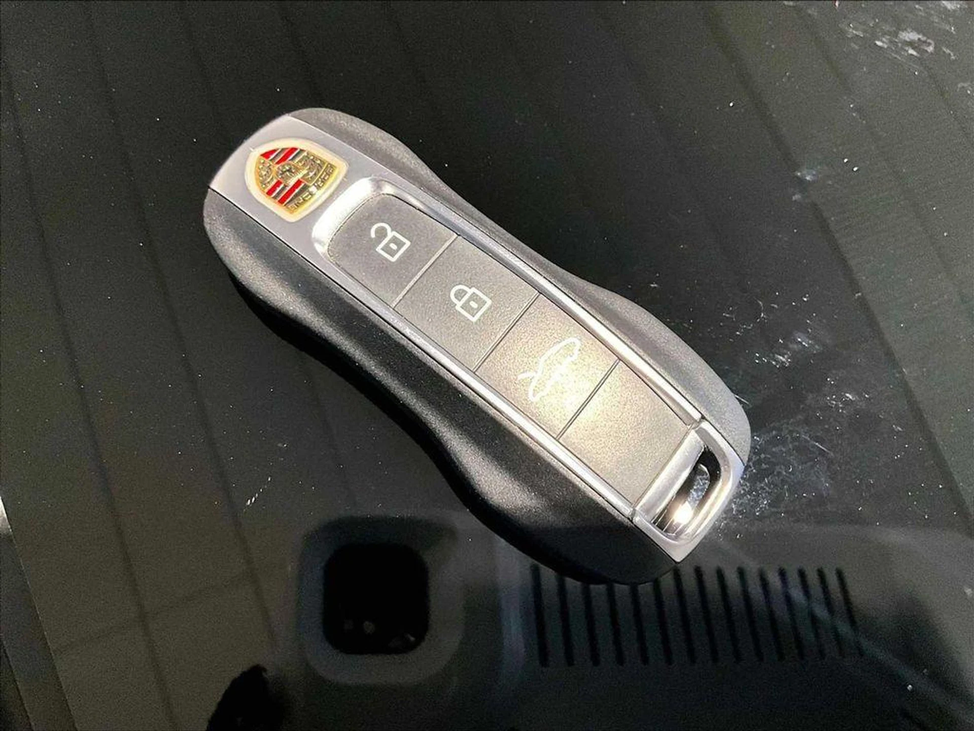 mph030_2464799735_p_Yo_3u4_Z4r_Vm_K_Fy_Yg_Jn_PVF_Smc3_E_e1209800bf