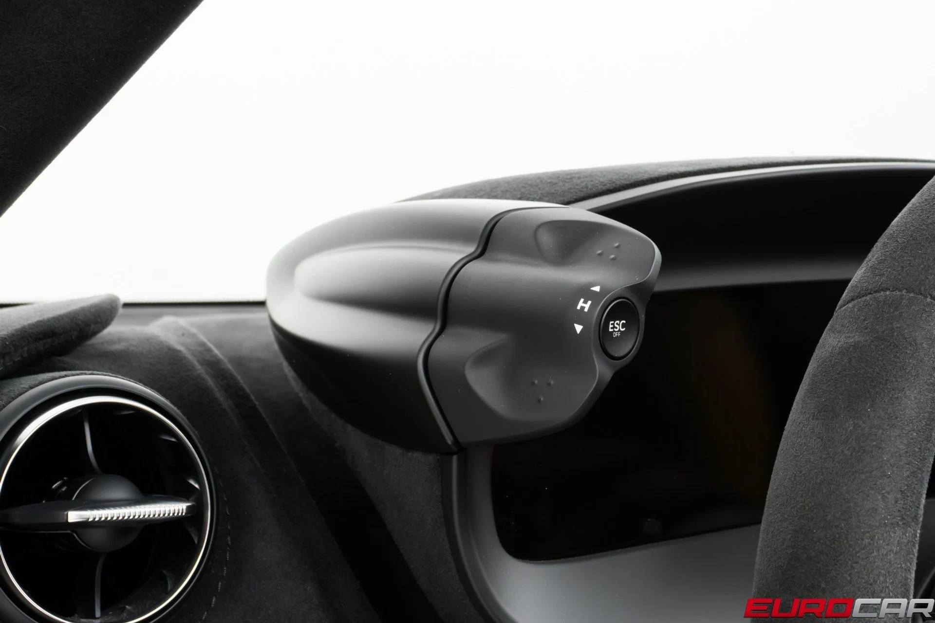 mph030_2468644740_image_31_b72fcdcee5