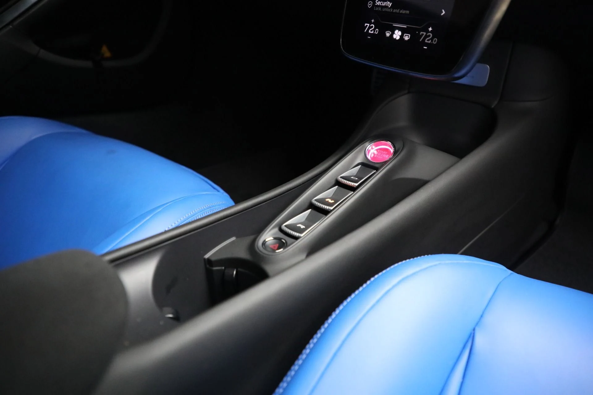 mph030_2468799140_Used_2023_Mc_Laren_Artura_fe19ab935d