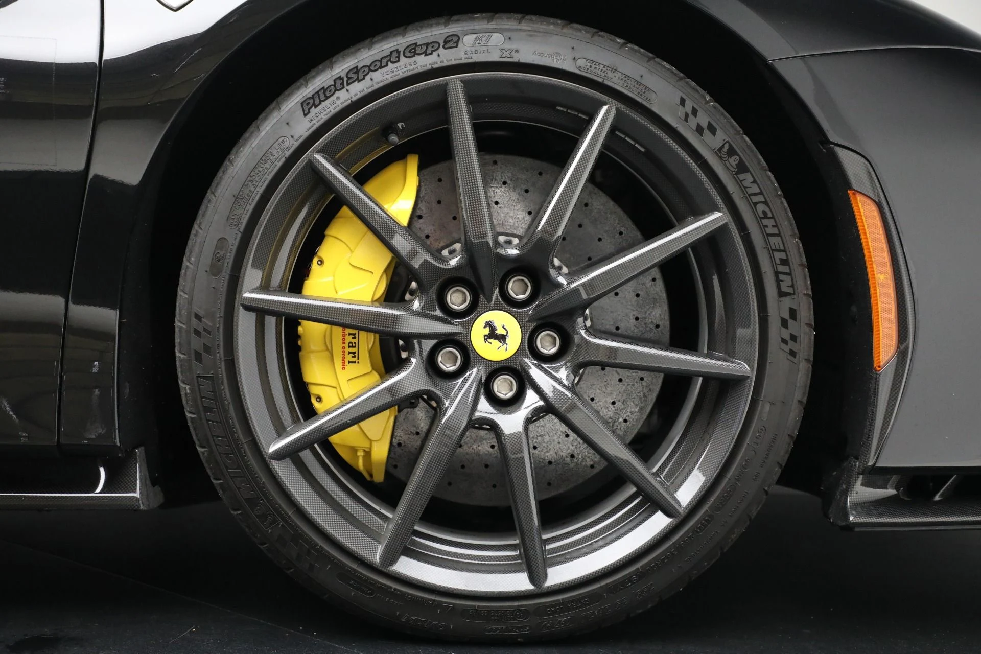 mph030_2472833468_Used_2022_Ferrari_SF_90_Stradale_fce966b4e4