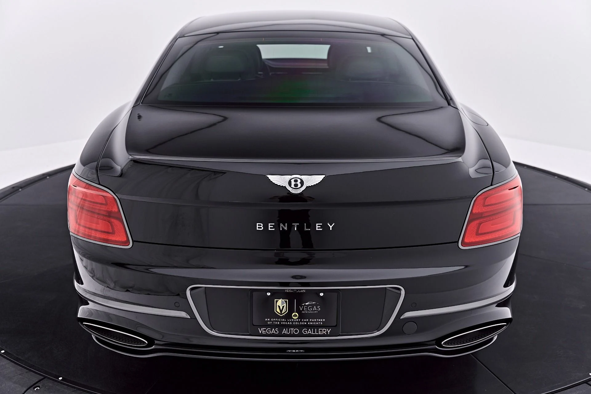 mph030_2473504559_Used_2025_Bentley_Flying_Spur_Speed_1786412203_534775a624