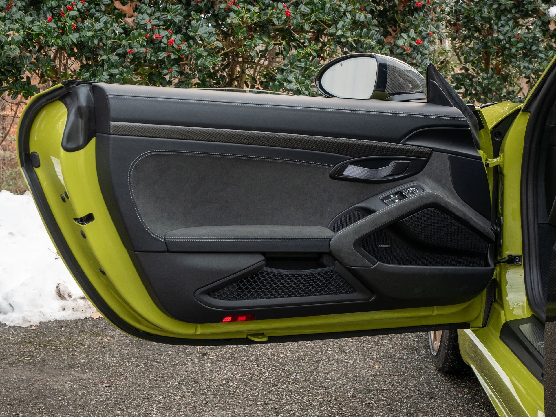 mph030_2481719211_eb0365456c85304e1bad0e1bdb42d56bx_6fb77887bc