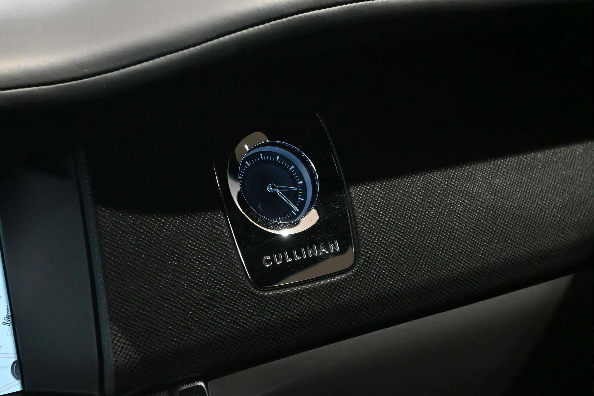 mph030_2483189845_70fd5267_6926_49a1_89c8_08a2a20f3562_0c5208f05a