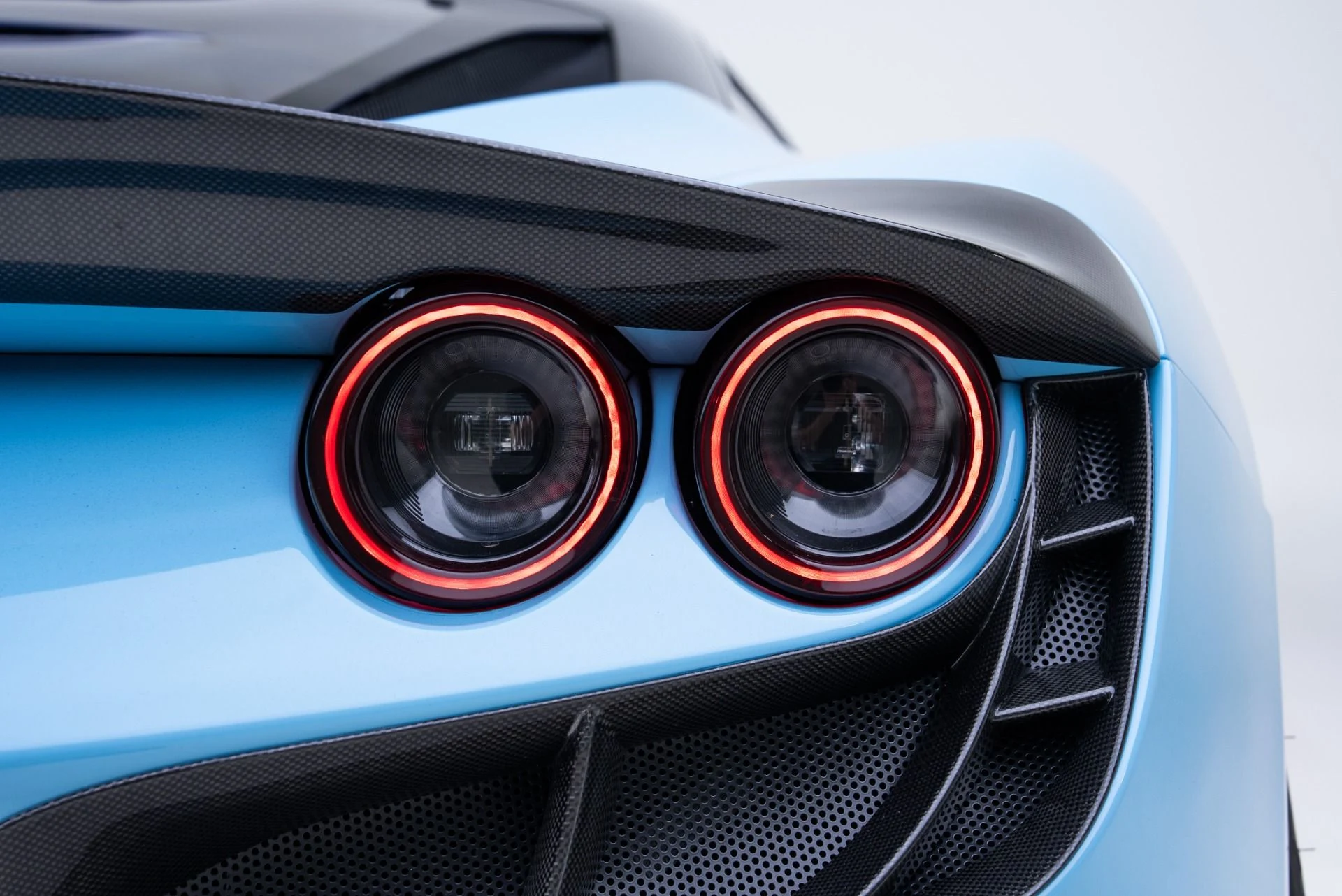 mph030_2494408443_Used_2020_Ferrari_F8_1773700374_49db333289