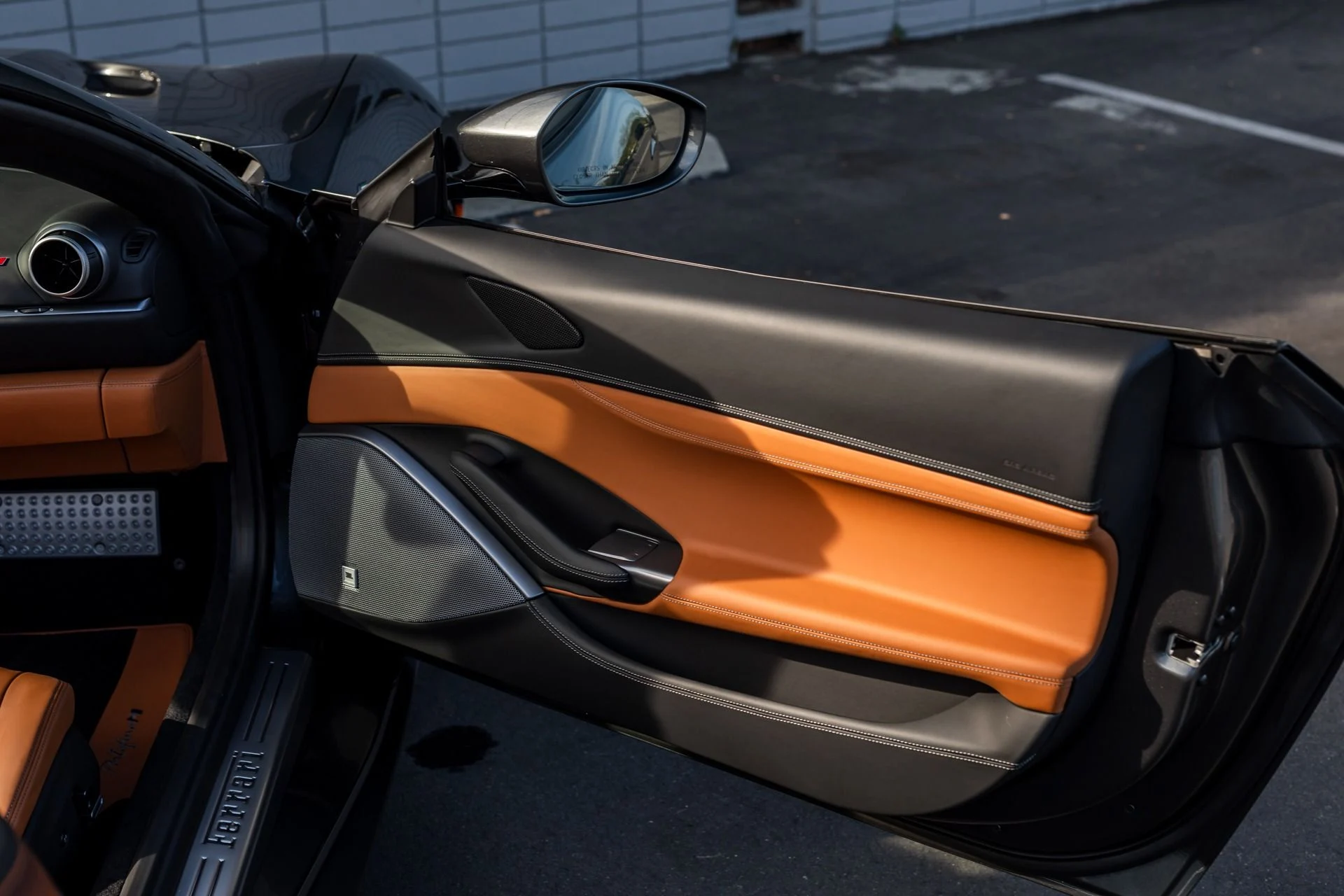 mph030_2499608076_Used_2023_Ferrari_Portofino_M_1735061512_6bb607356d