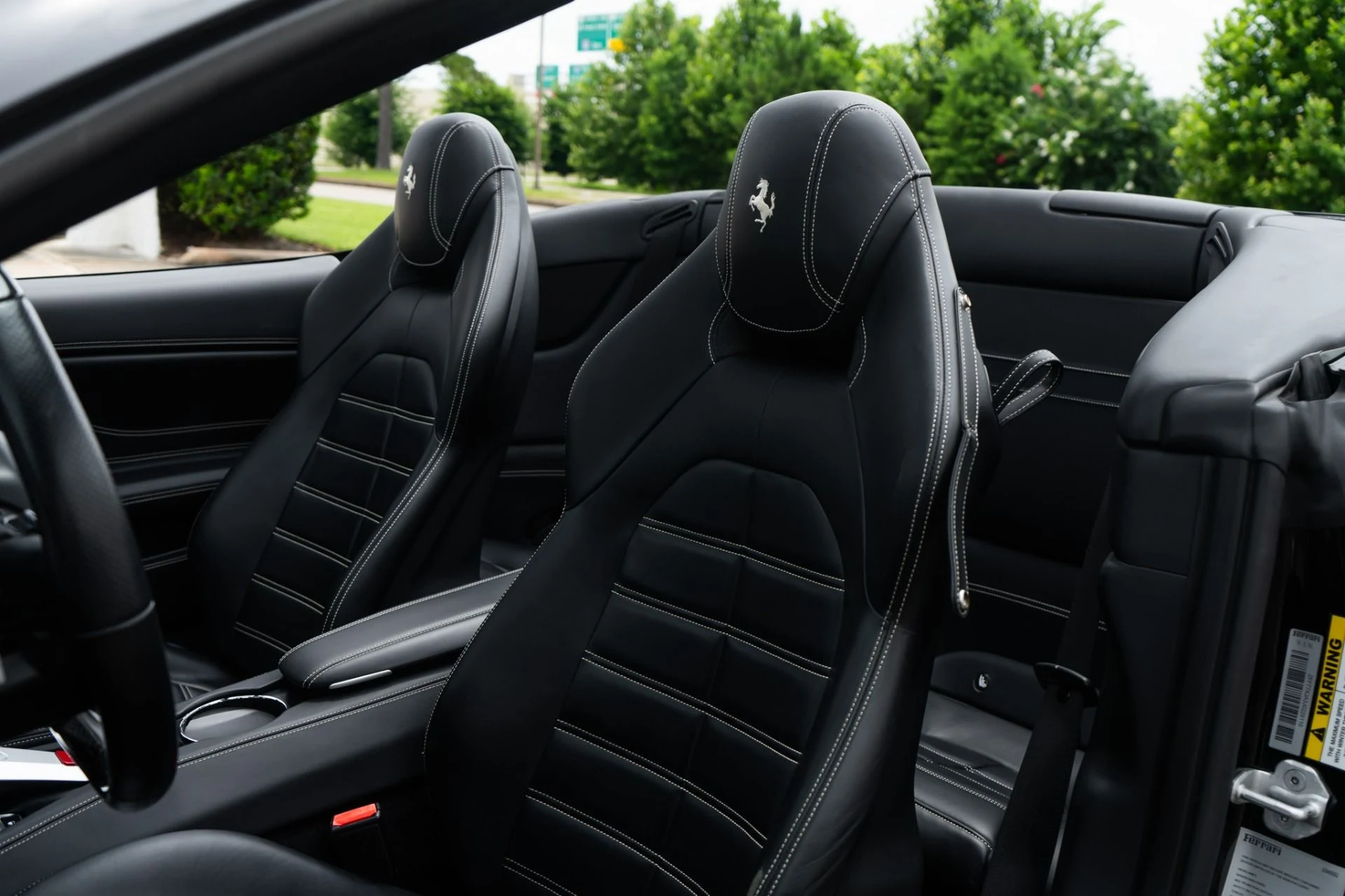 mph030_250910494_Used_2018_Ferrari_California_T_1781897597_11a2cd7ca9