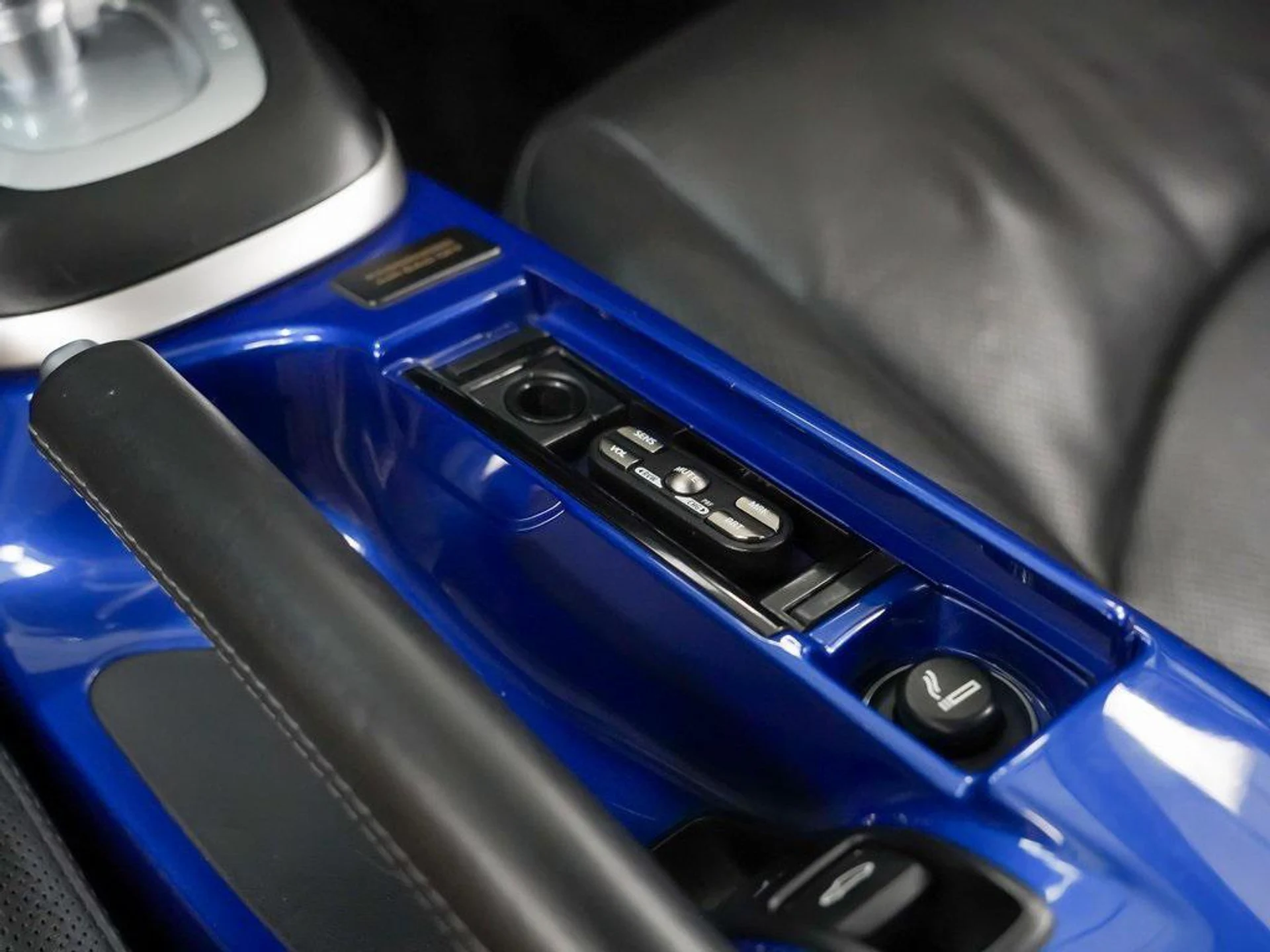 mph030_2513443654_e_u_Khal_MMLF_9_EWZ_39q_B_Nx_Gj_V8_X4_e0712159f2