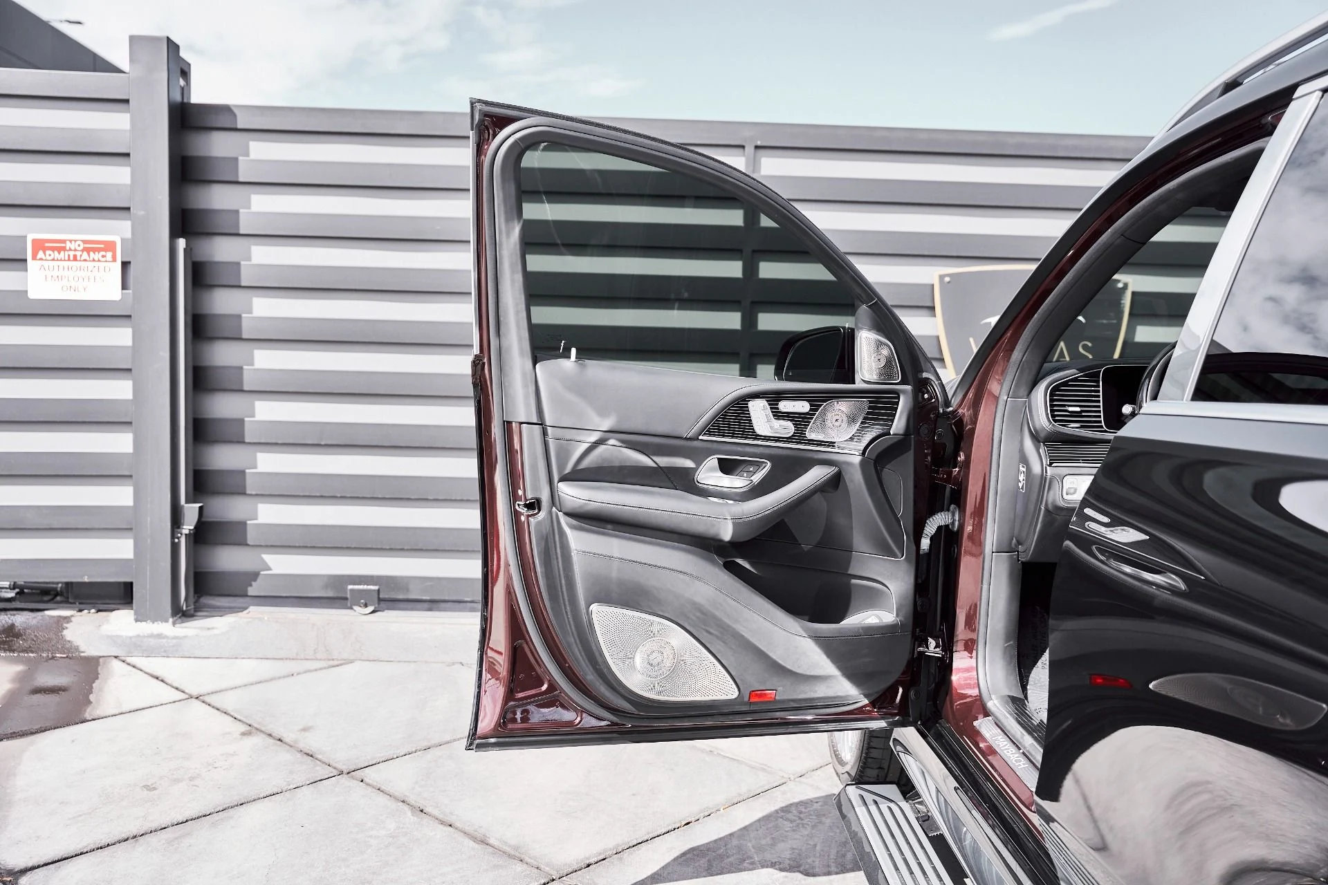 mph030_2526500720_Used_2024_Mercedes_Benz_GLS_Maybach_GLS_600_1773530607_acdcc019a8