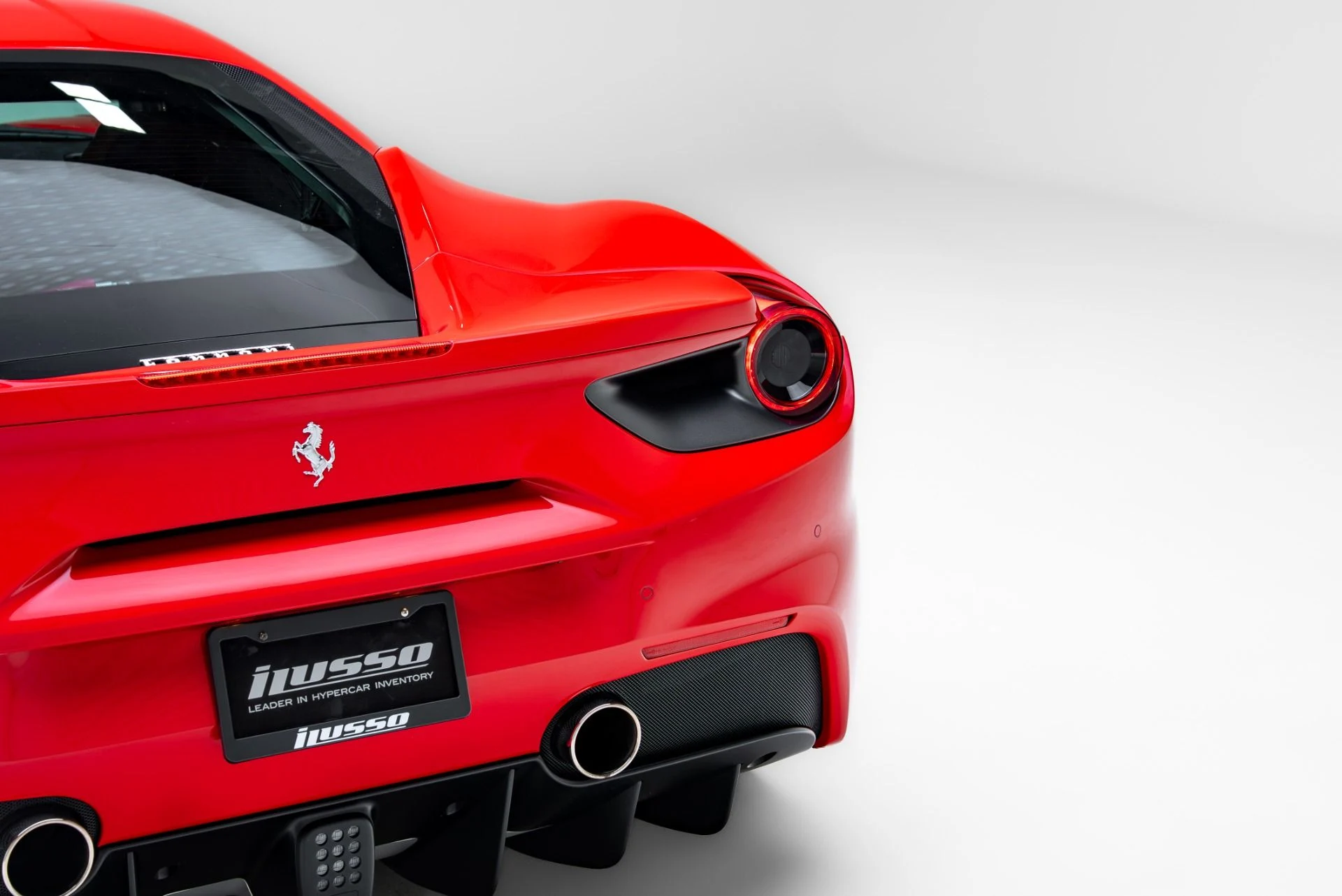 mph030_2541481411_Used_2018_Ferrari_488_GTB_1776815773_96431e1734