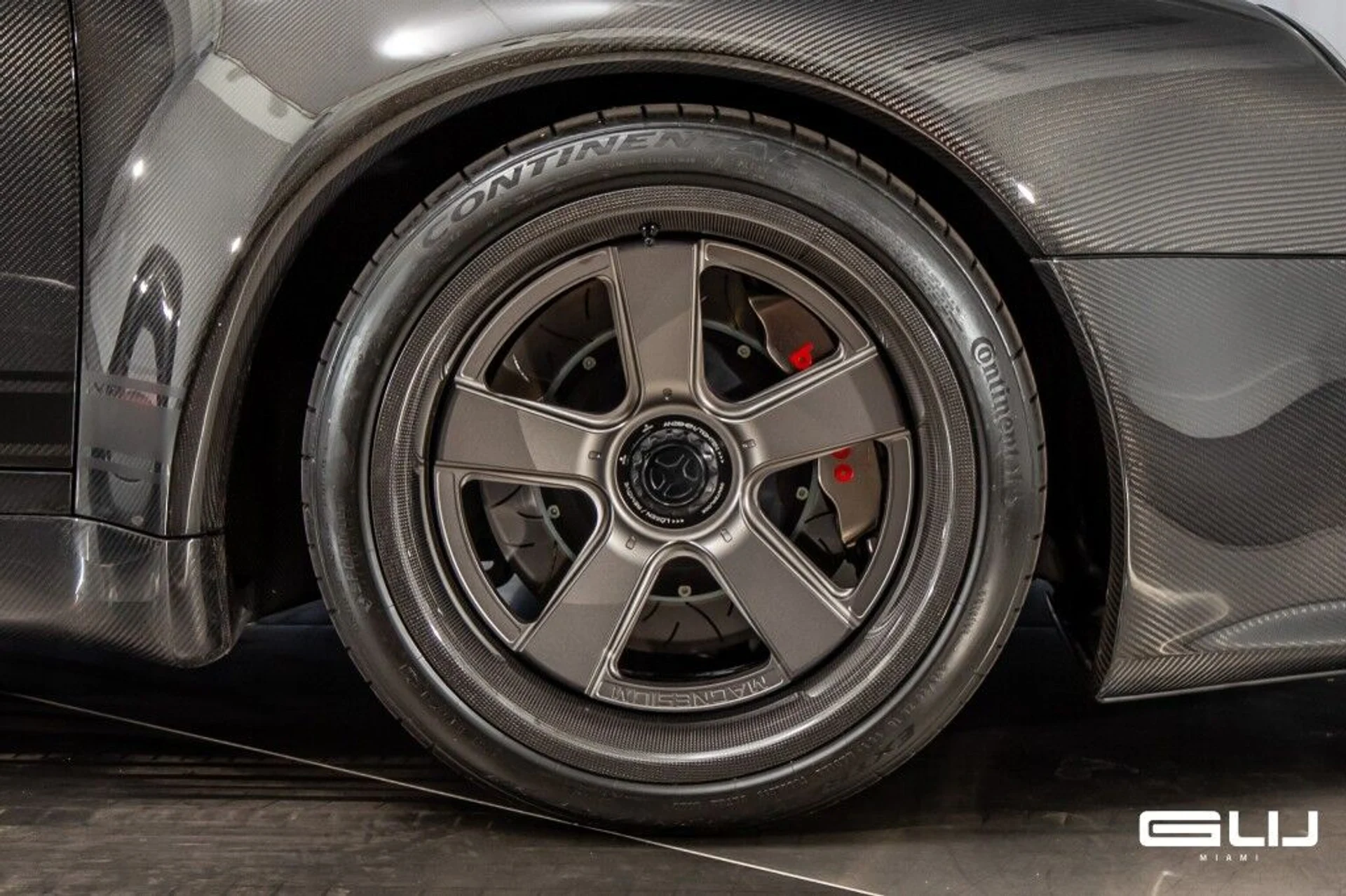 mph030_254376585_7b21f49165d54c75f2610dff9a282d22_da2b23b4d3