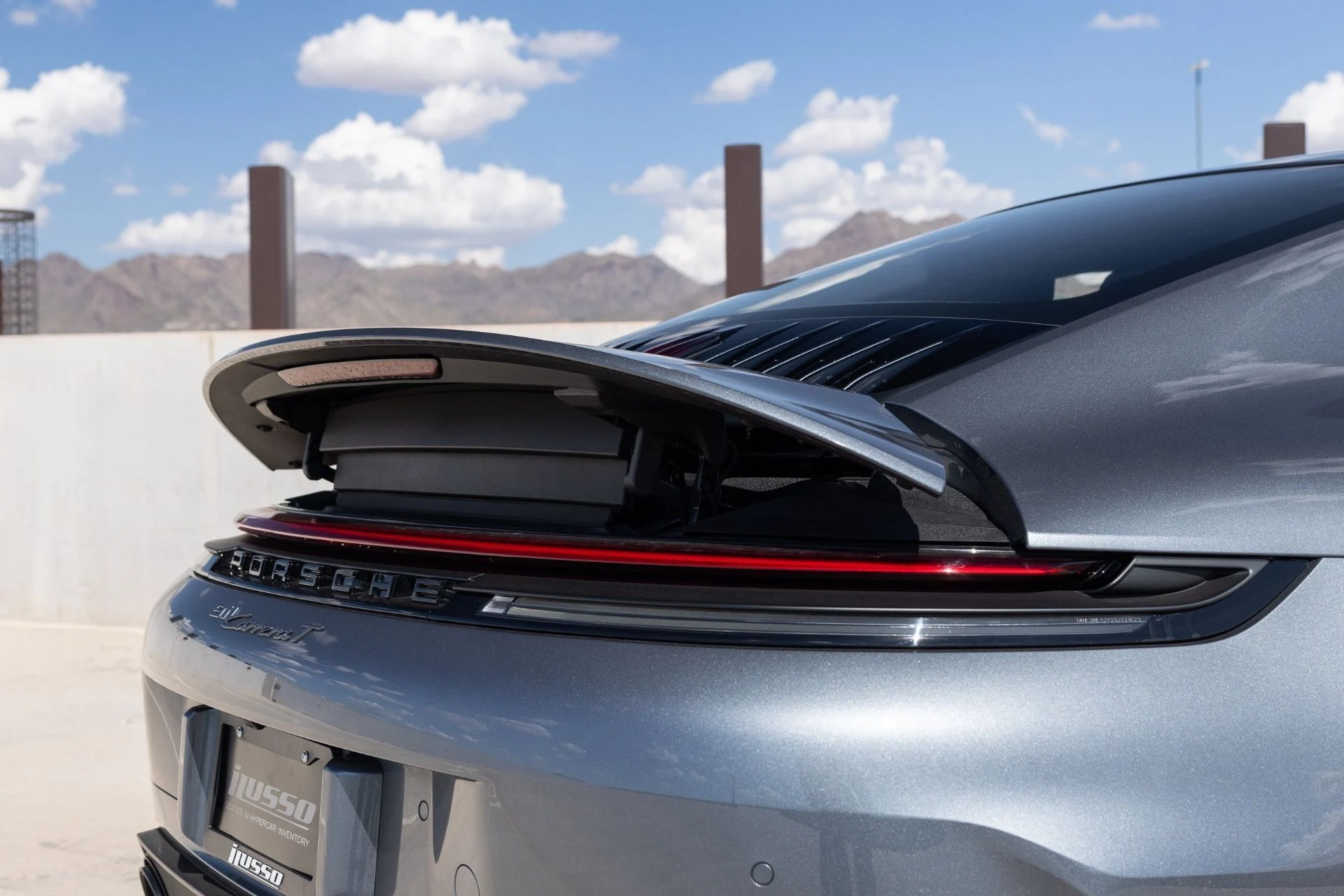 mph030_2545332935_Used_2025_Porsche_911_Carrera_T_1789434044_c2f0bb1b17