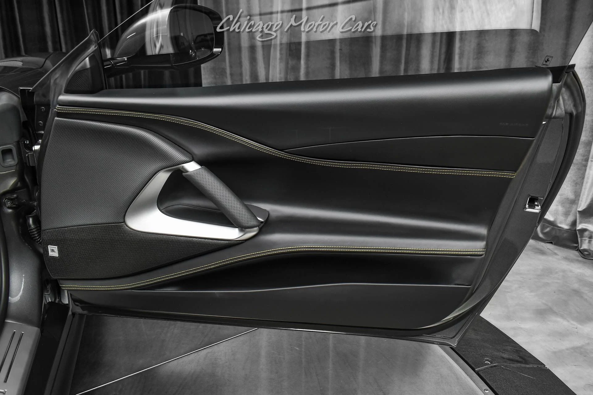 mph030_2546953500_12134_p31_l_9b4078576a