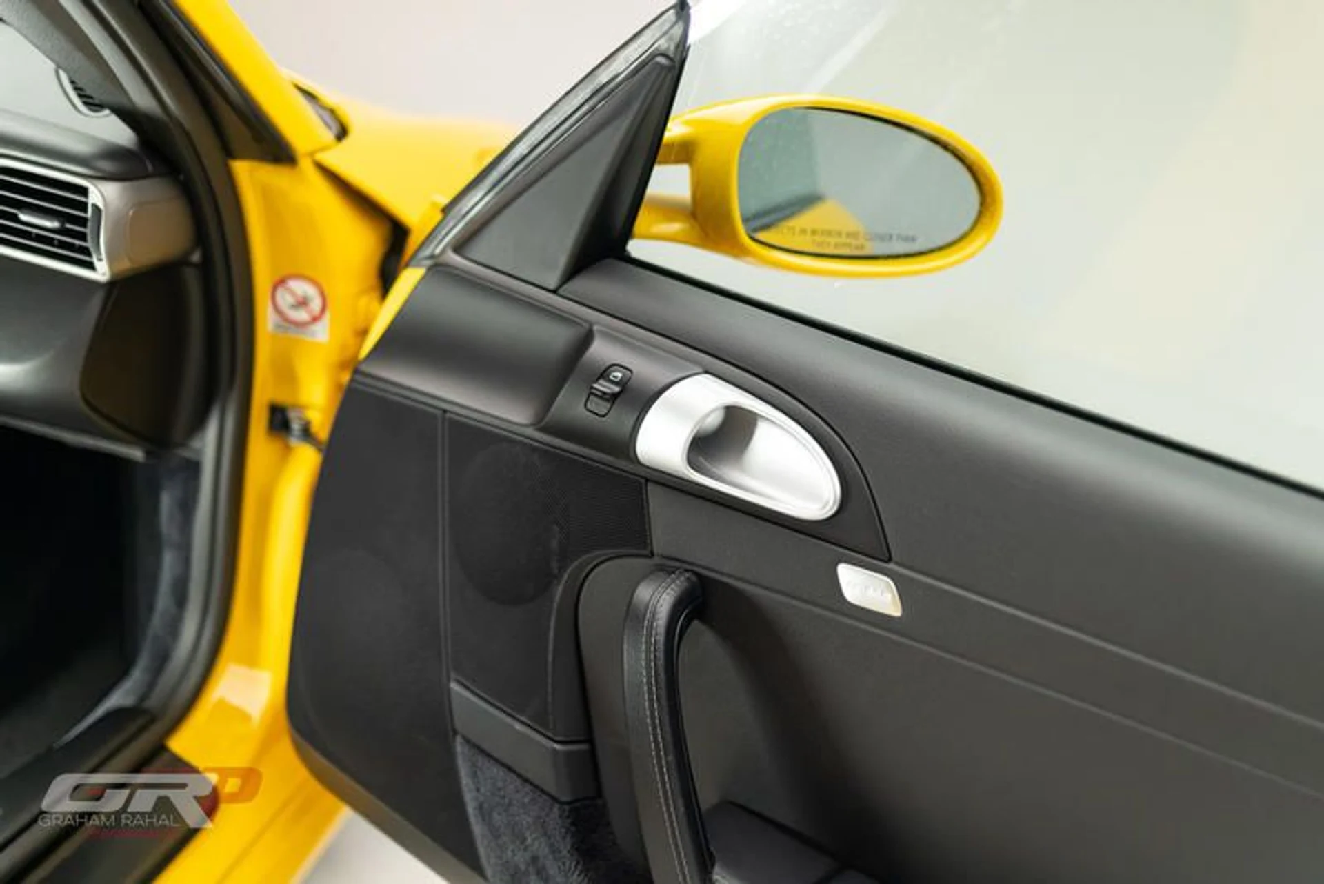 mph030_2550369587_DFA_1_B86_F_2904_468_C_AEBD_03_E6_A26_ABF_44_7af181754f