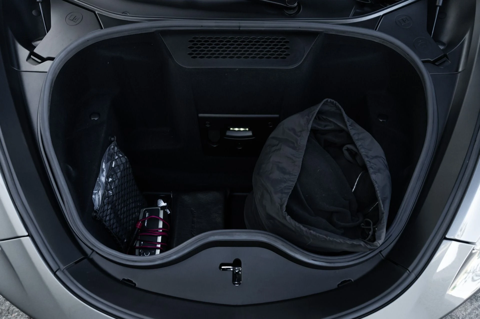 mph030_2550369750_Used_2021_Mc_Laren_GT_1775578978_8872c4b269