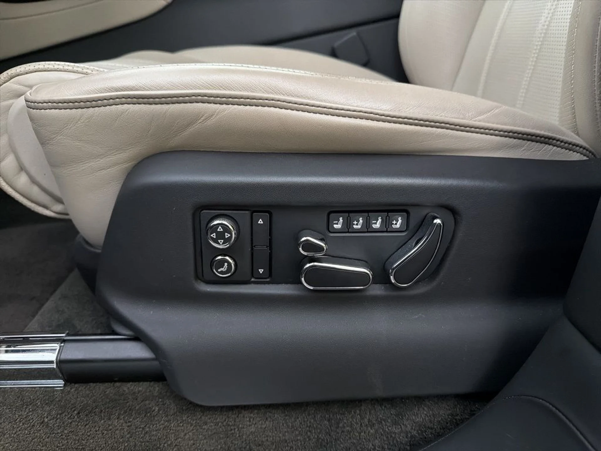 mph030_2557655220_7129e61d0b15651889949e489919dcbf_533265254a