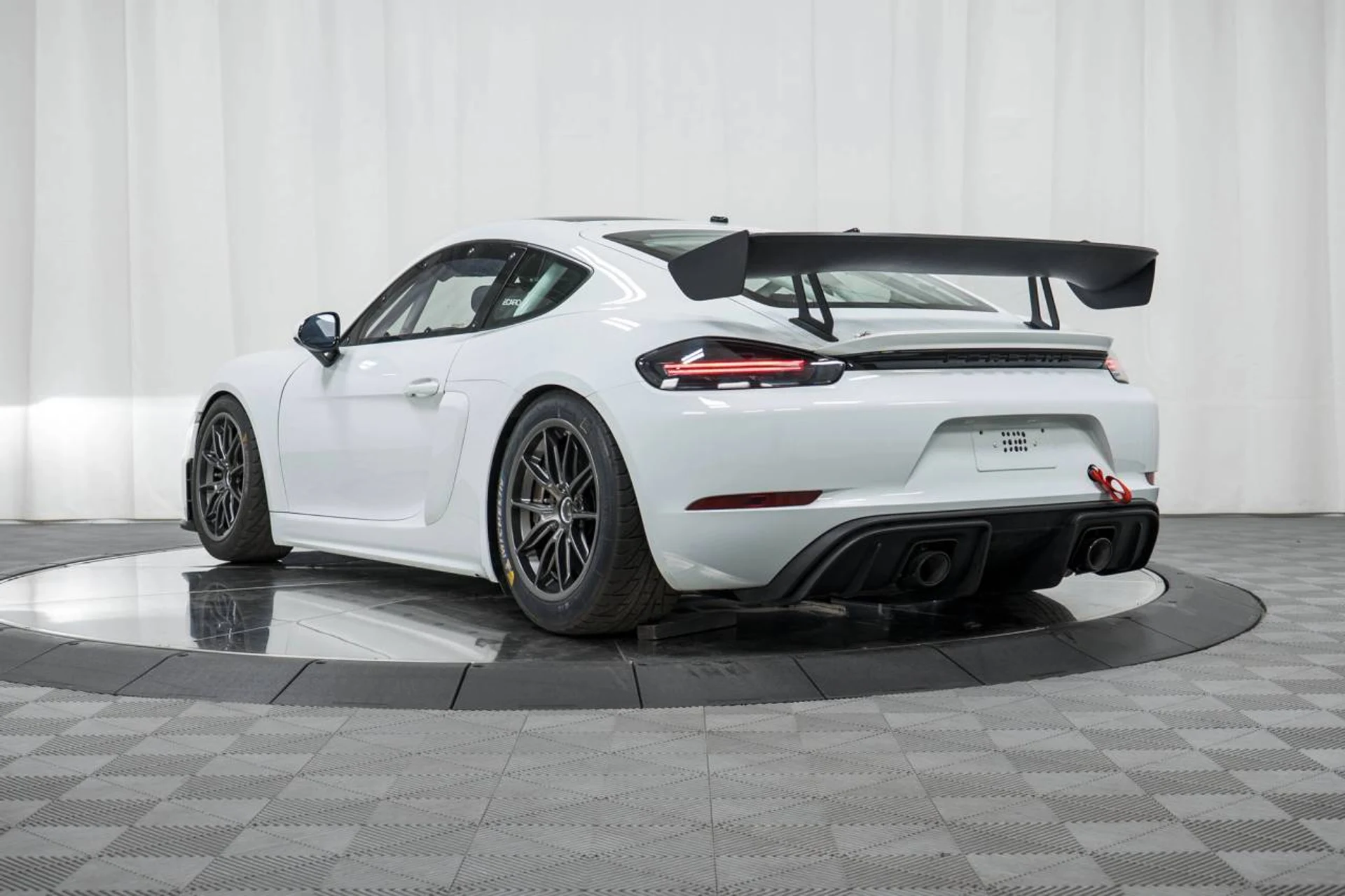 mph030_2560576584_1280_438a6efc53