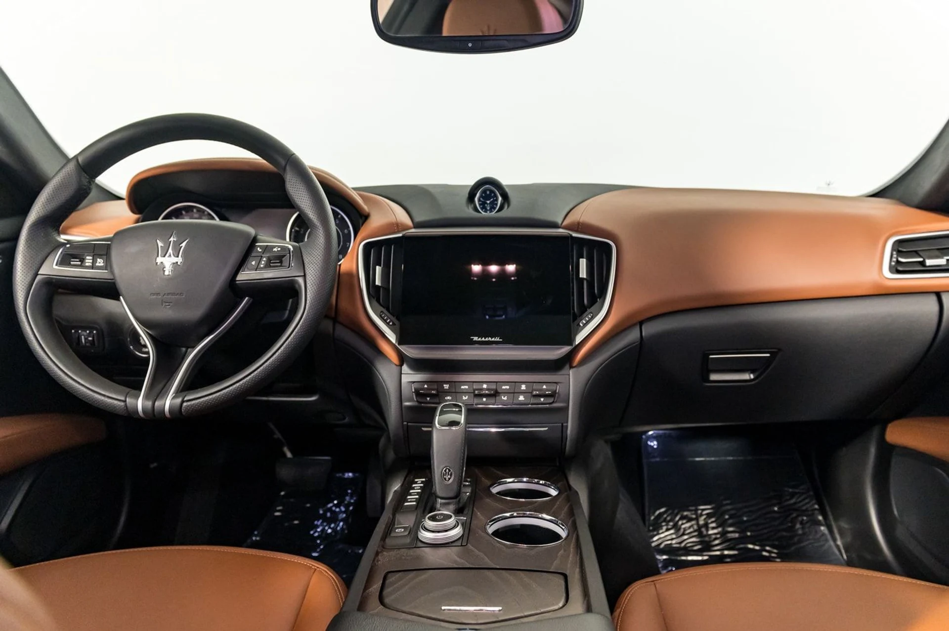 mph030_2560912026_b0999a8854f2420d9d1e26dbdfa0219e_ab99a17bc4