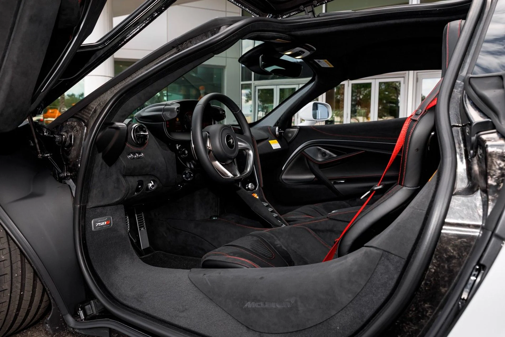 mph030_2565105886_616_p31_l_f8a8a8d83b