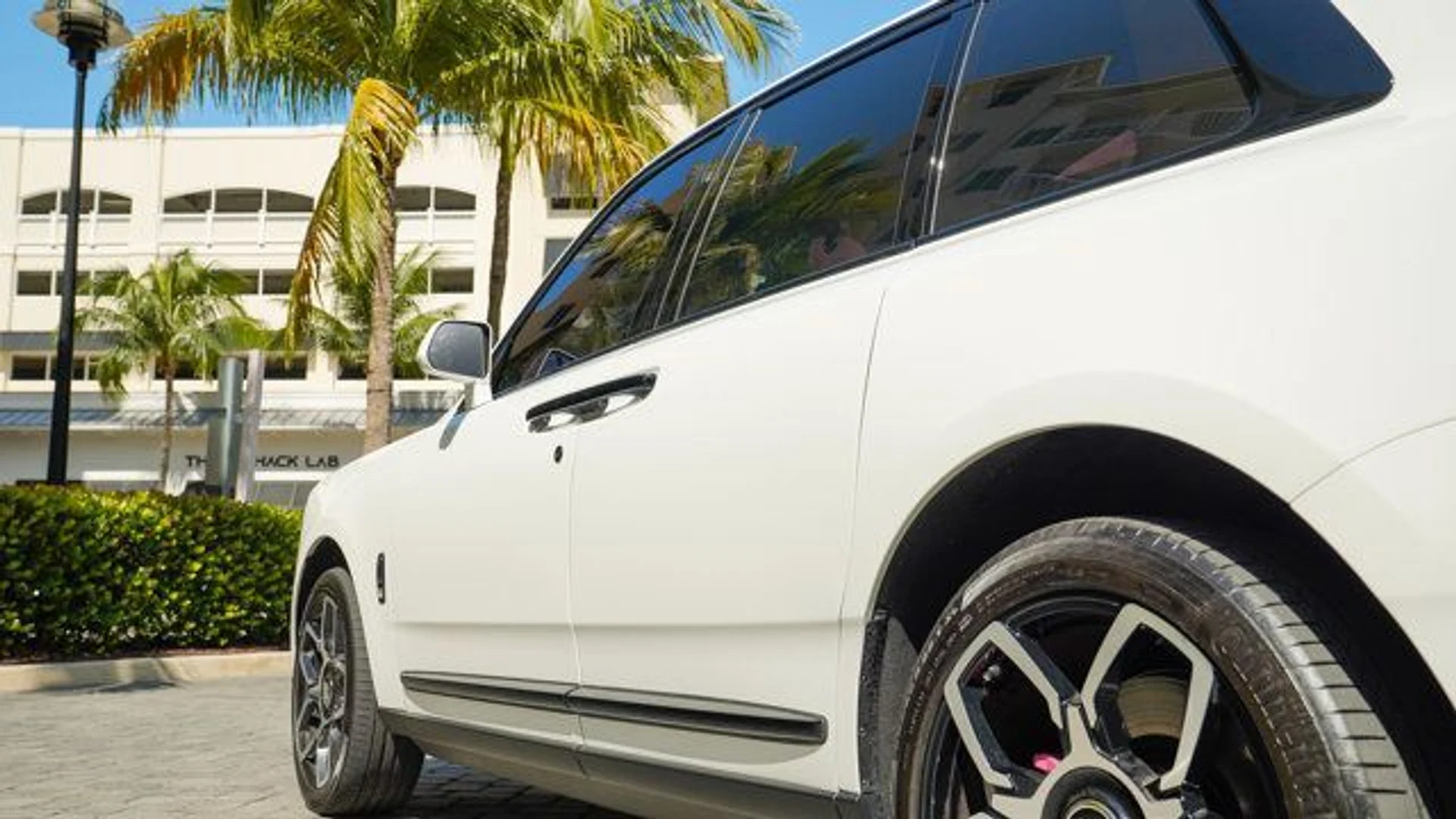 mph030_2570777426_22877899_31_640_d0483be0c6