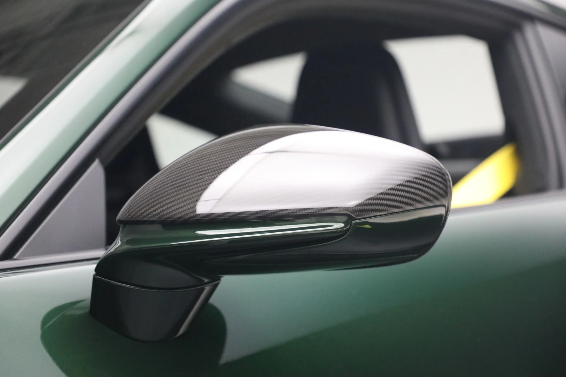 mph030_2585822901_Used_2026_Porsche_911_GT_3_Touring_1782409830_0f6ff6c6e0