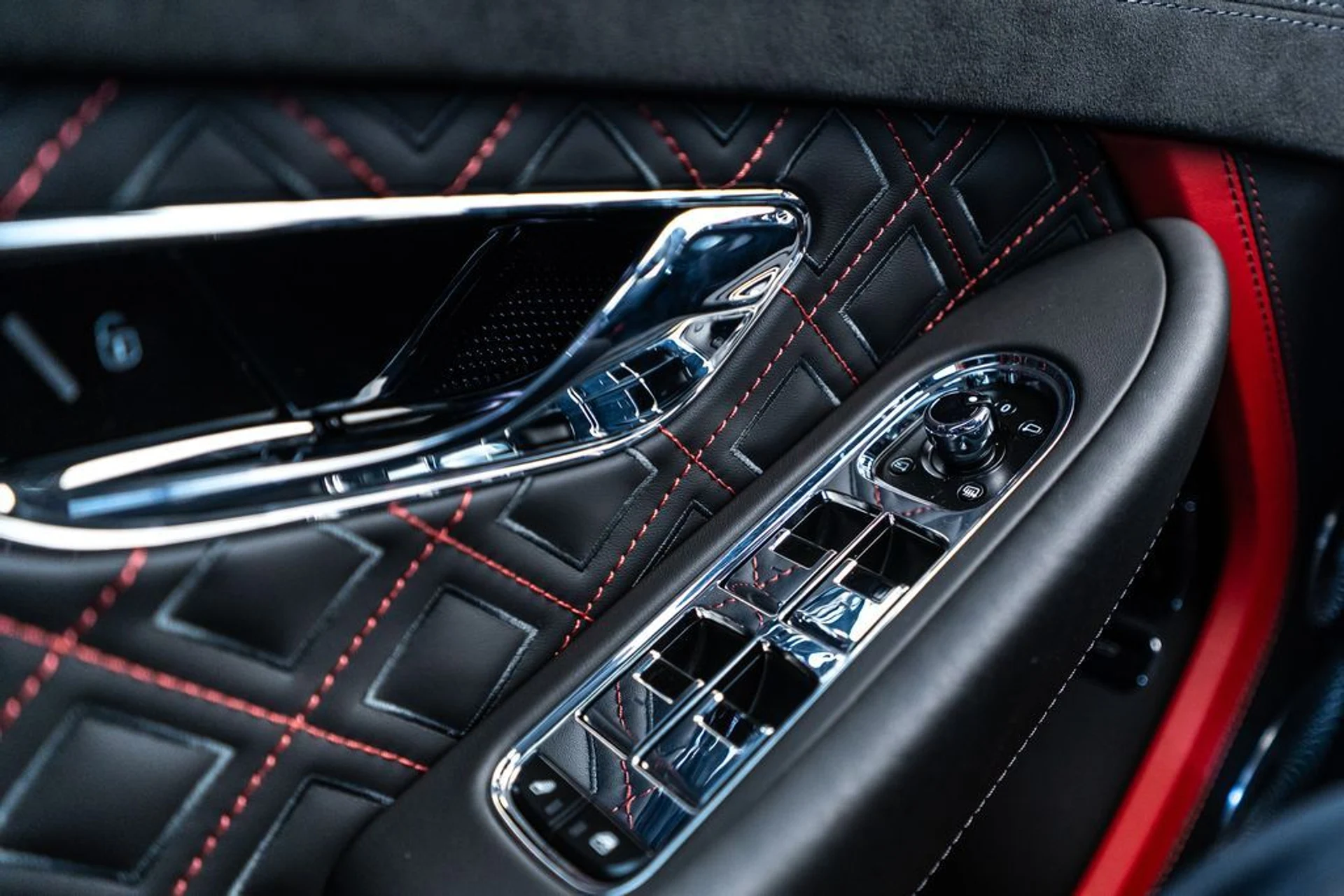 mph030_2585963500_6d6e6885_ab72_4ae4_aa23_7bb5c93905da_ed554ce357