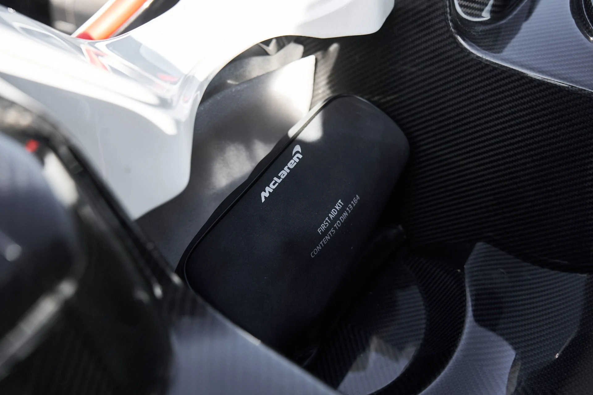 mph030_2586947288_Used_2021_Mc_Laren_Elva_1762815309_aadb656f2c