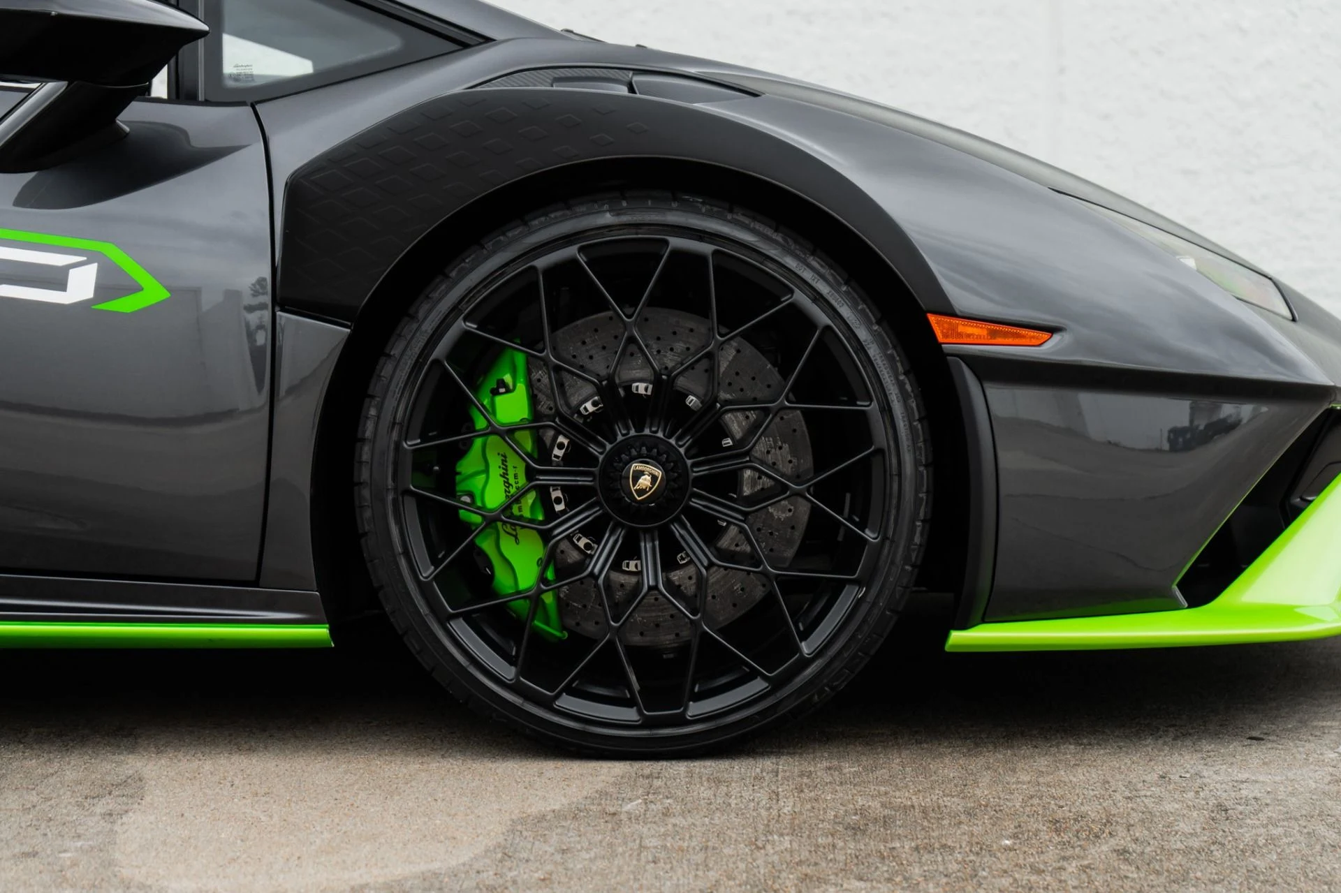 mph030_259015903_Used_2021_Lamborghini_Huracan_STO_1791840697_01d47fdea5