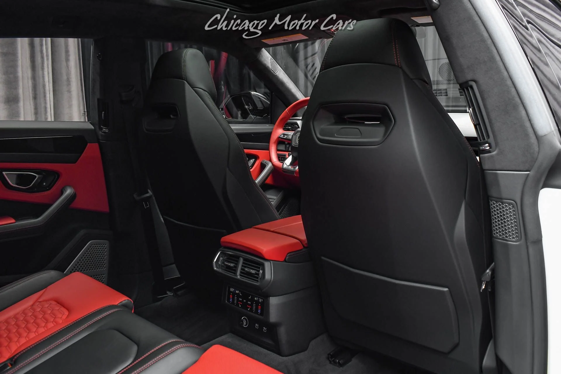 mph030_259716874_13113_p31_l_690aeff40d