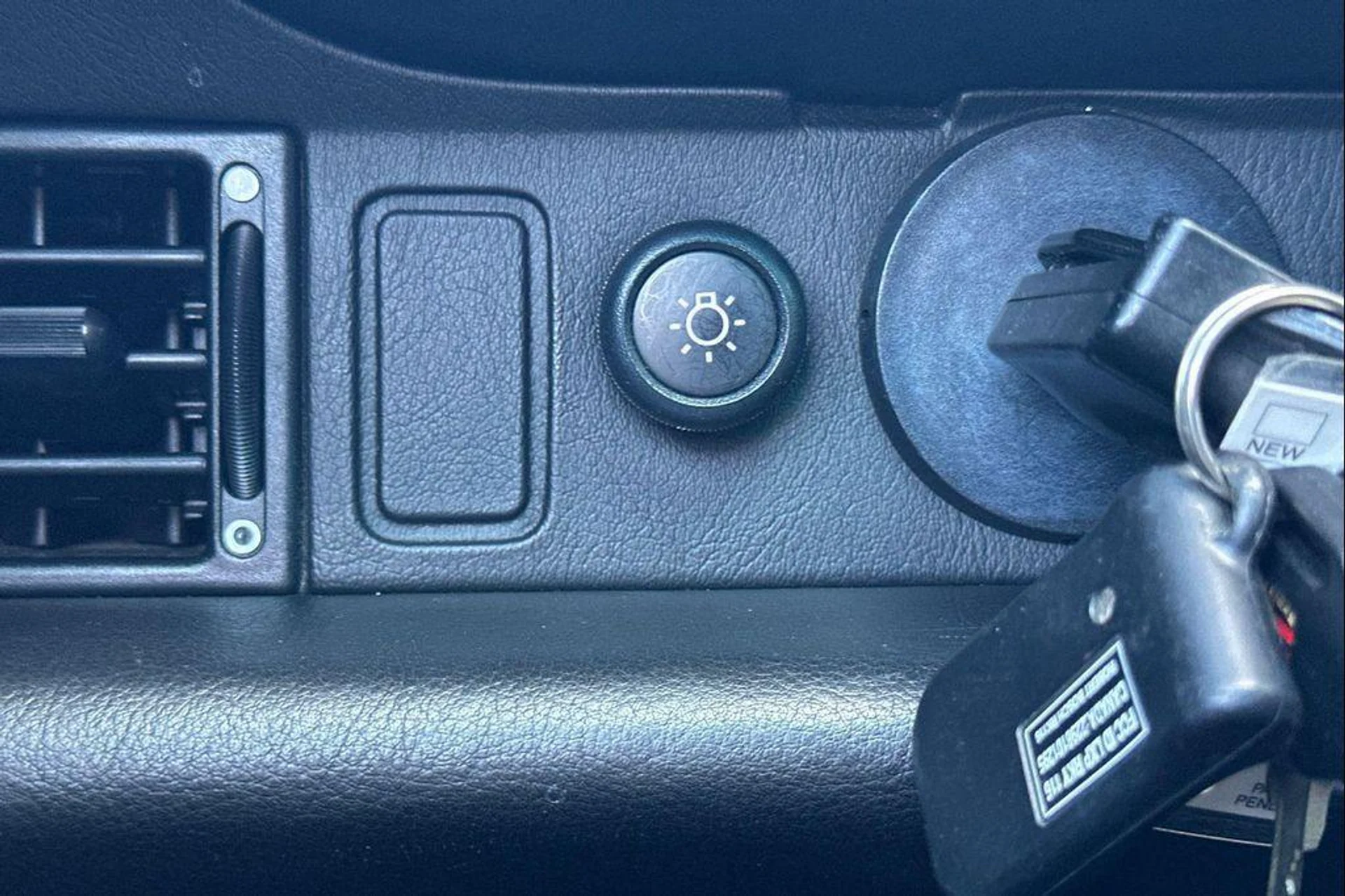 mph030_260448312_Hk8_E_Iow_VDIR_4_YS_Iy6w_Ysqjj_N_Dt_A_527e095fd6