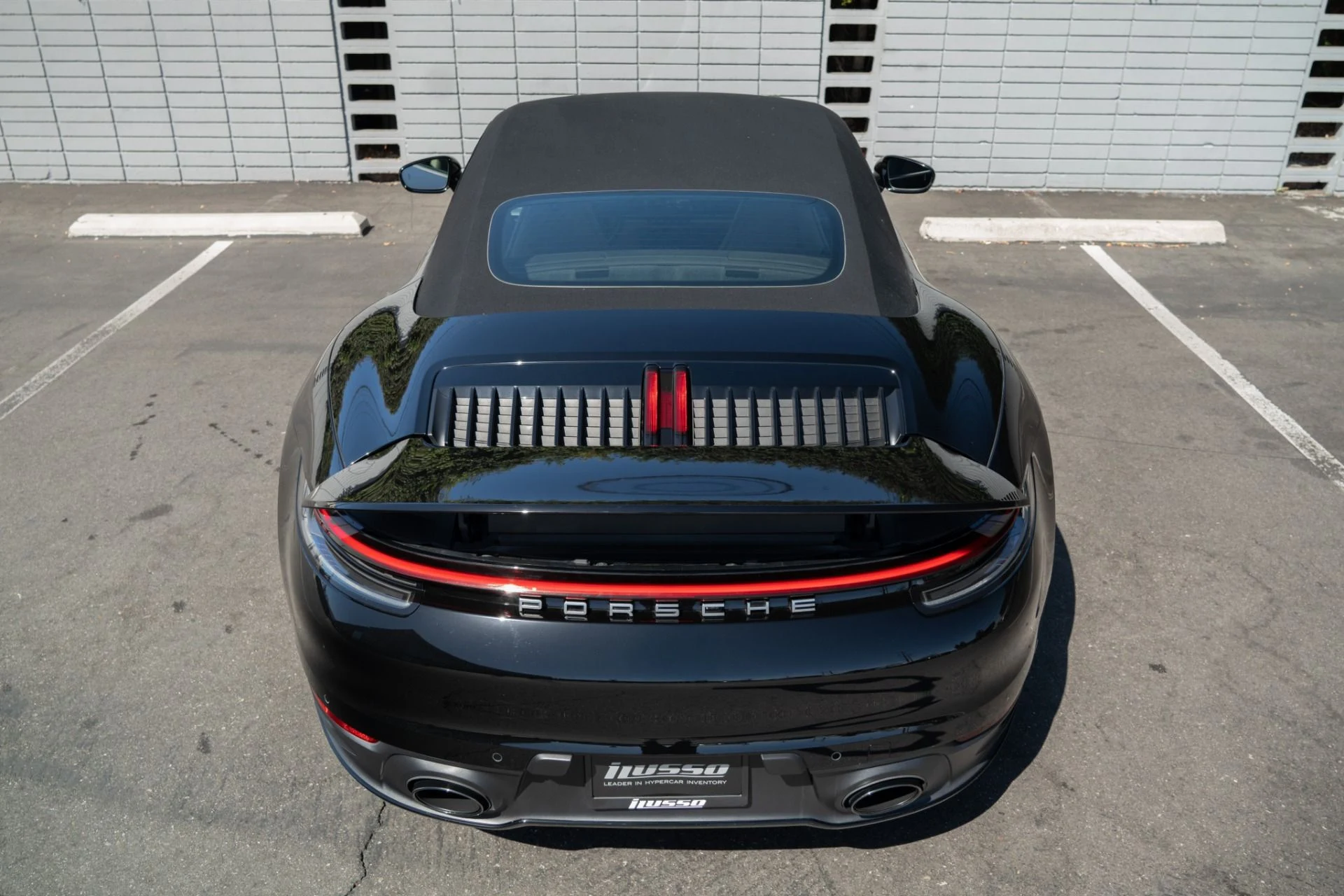mph030_2609373373_Used_2020_Porsche_911_Carrera_S_1756926775_1e6d665deb