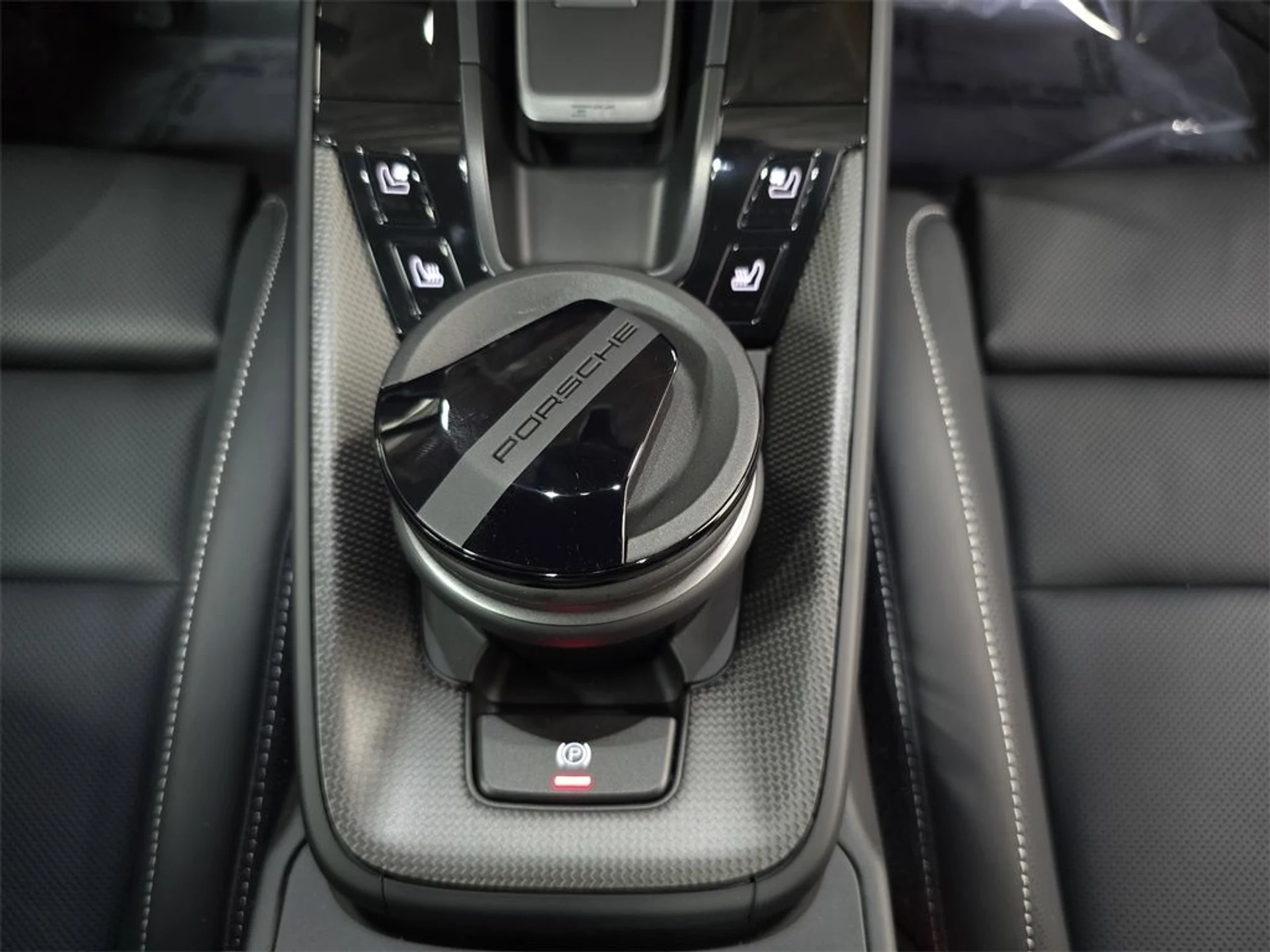 mph030_261215974_d40307fb77f246237af0bd3918a5a59e_f326cfbaf9