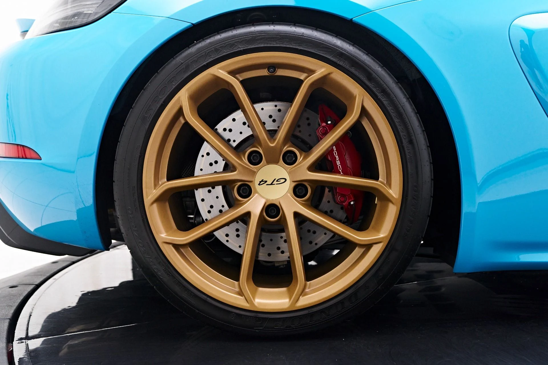 mph030_2613399347_Used_2021_Porsche_718_Cayman_GT_4_1753215060_afb3a6b6c0