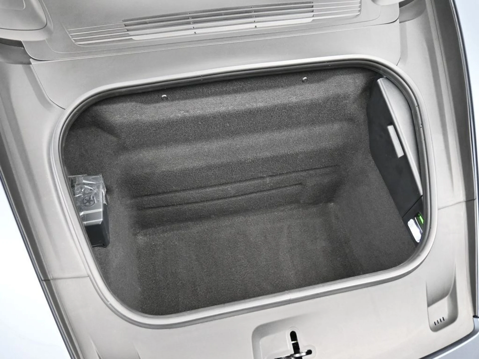 mph030_2613474797_5662a57ce4aee61b24a89bd06bc71ea1_4d8749d96f