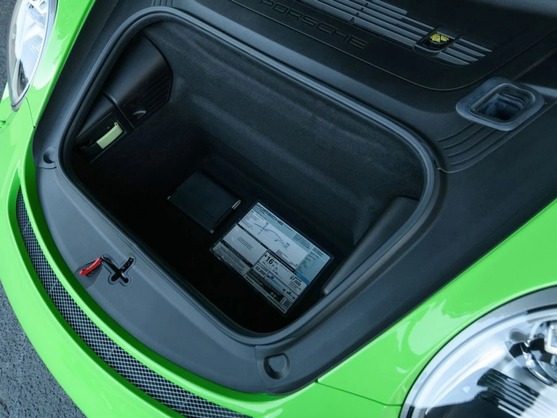 mph030_261661387_af515e20_dc9e_4e82_8dc0_734e5947f06e_2db0e129d9