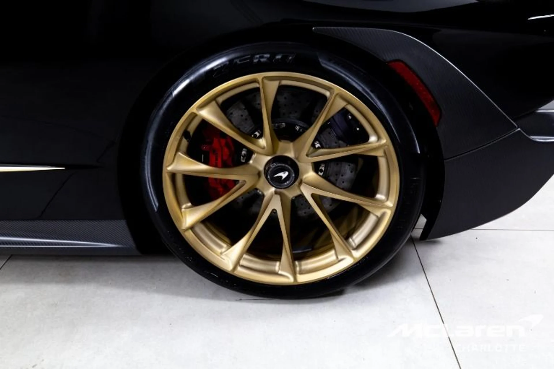 mph030_2618101154_Used_2019_Mc_Laren_Senna_845c5e4718