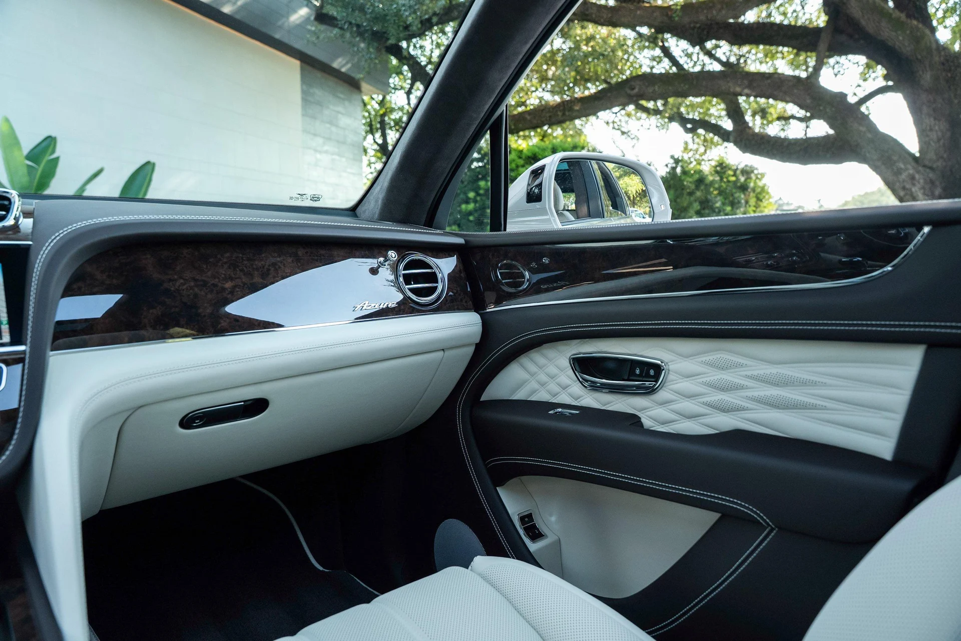 mph030_2618170979_470962090_69063cb2ca1ae070f76ad710_afd34d7732