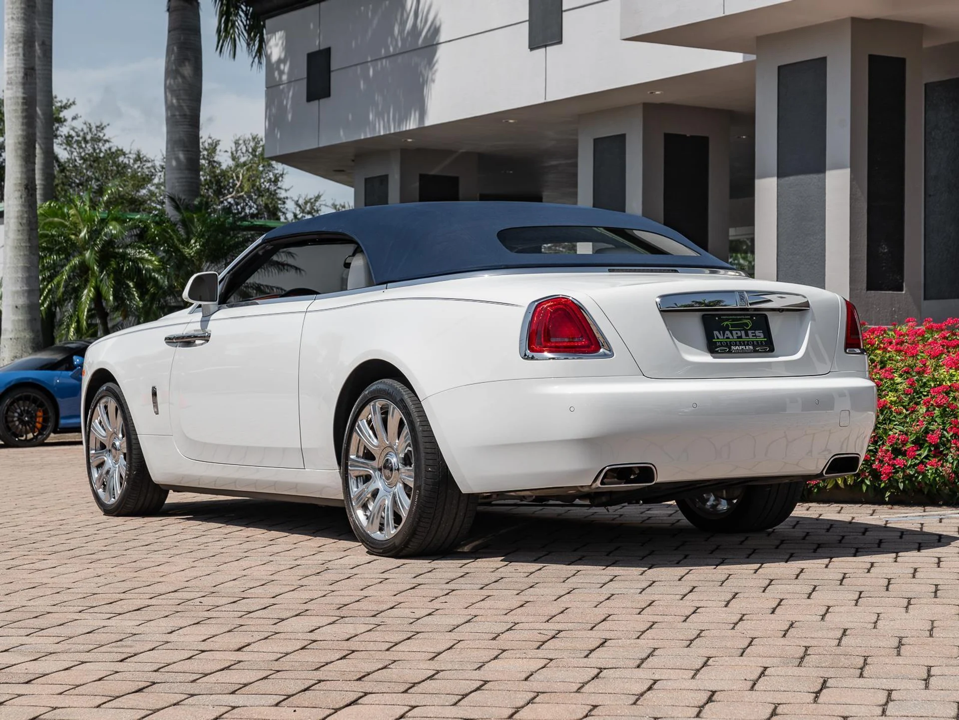 mph030_2619451597_Used_2016_Rolls_Royce_Dawn_2dr_Convertible_1782414112_d2d154523c