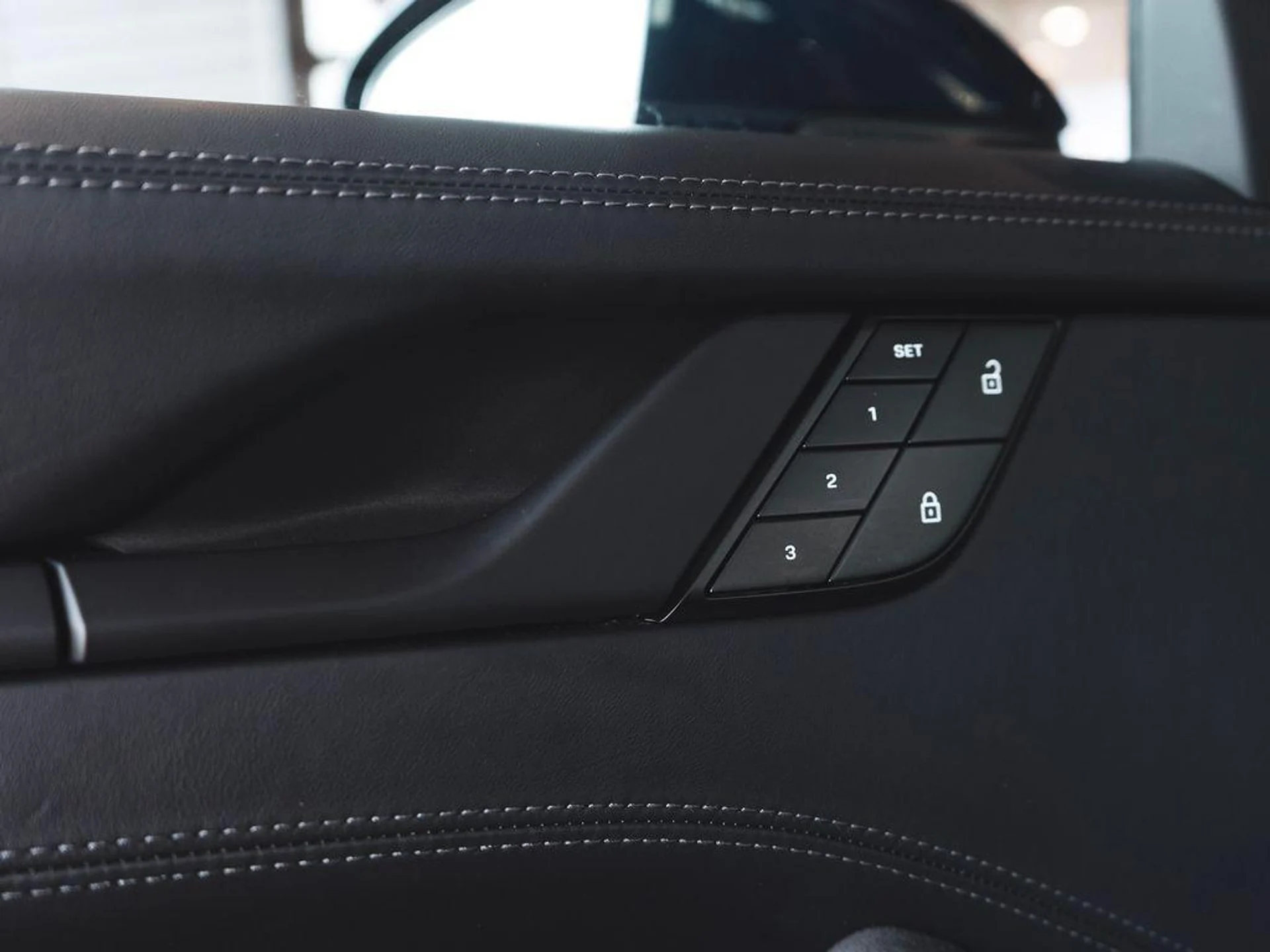 mph030_2624147056_wi2mu_S_Bm0_QV_v_DNO_1ij4yxea_By0_979c93c544