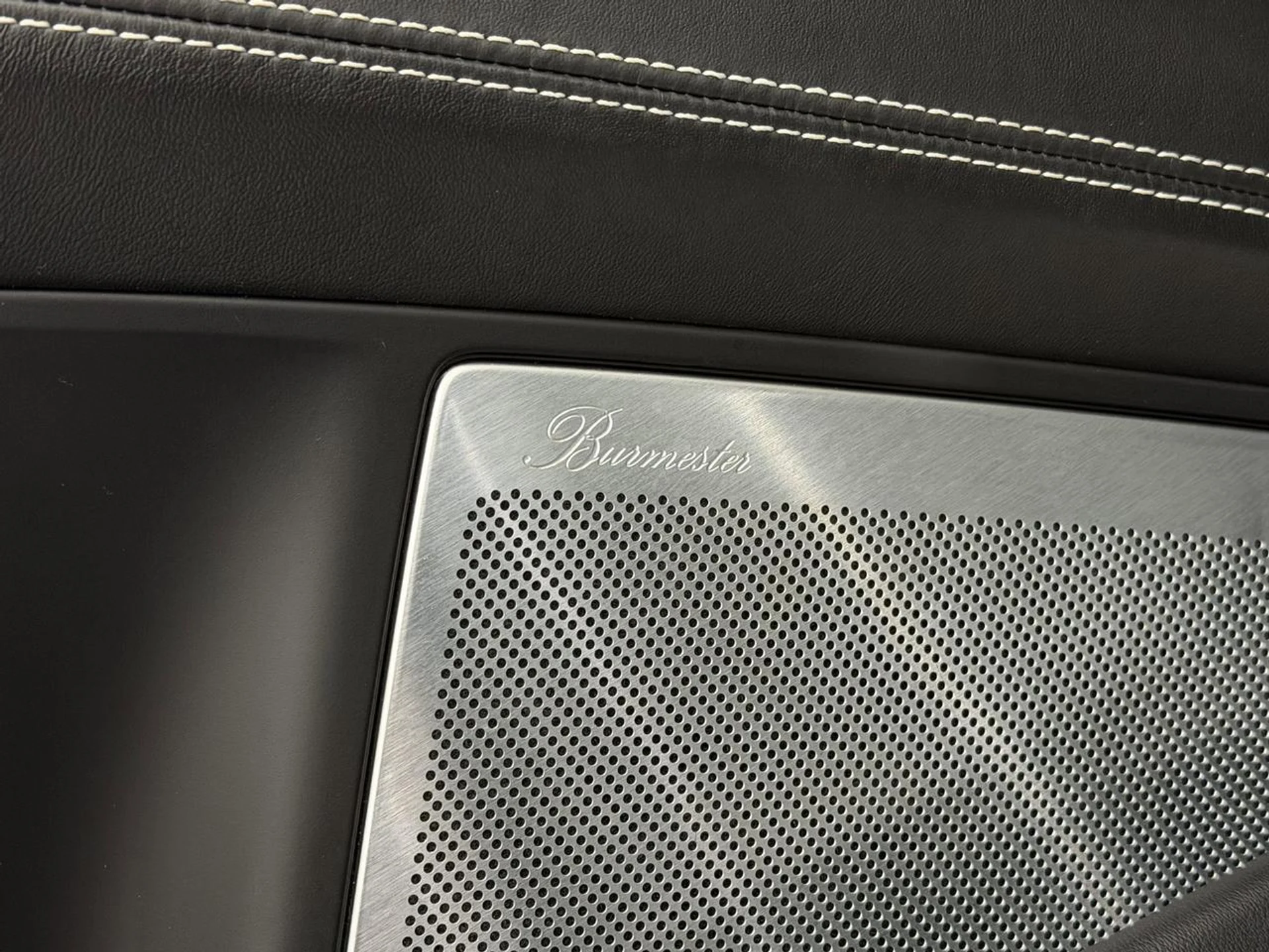 mph030_2624372737_c12a352aee3a02744050c2b3fd604c36_4f23a95966