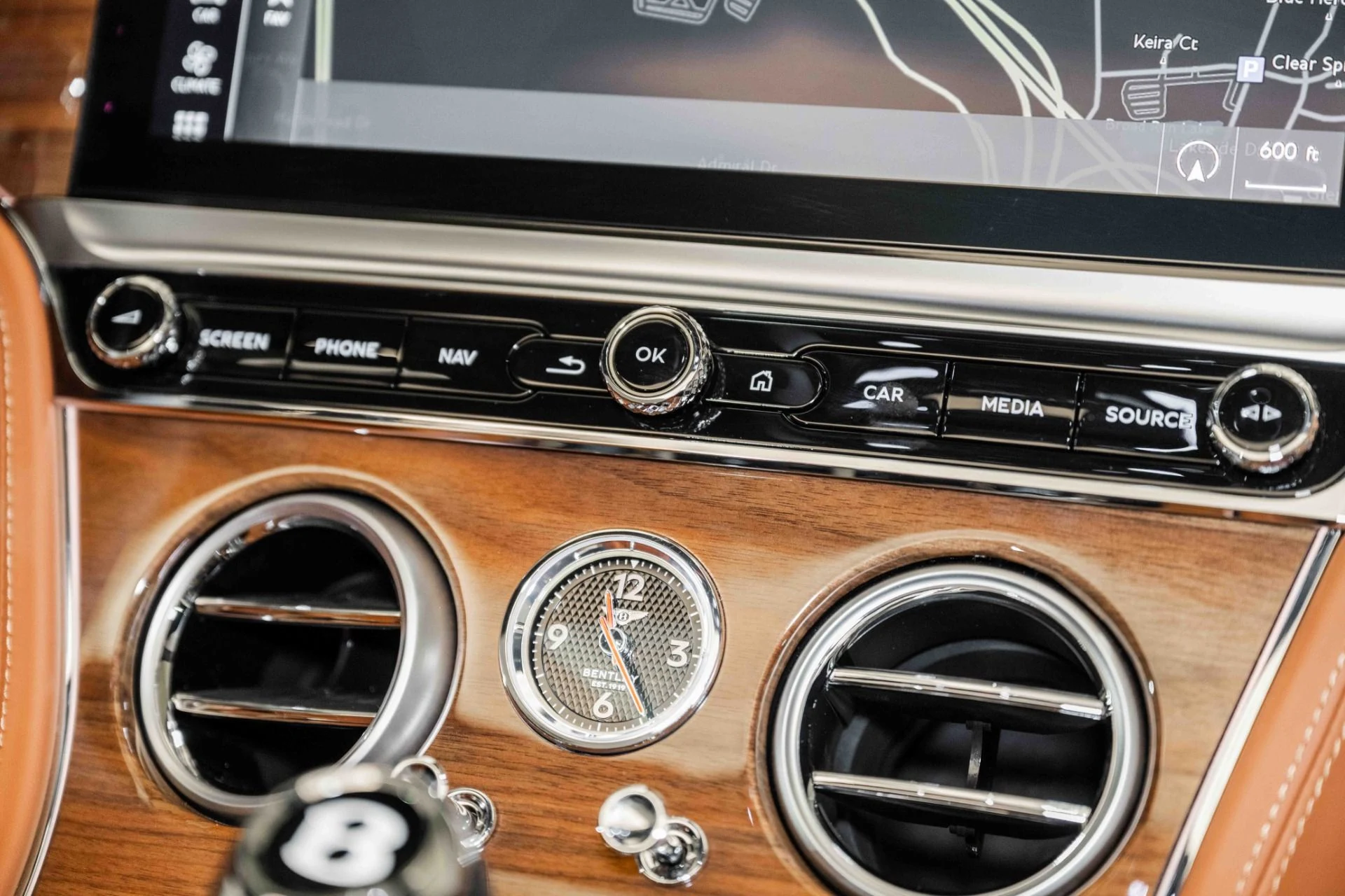 mph030_2625650503_Used_2024_Bentley_Continental_GTC_Edition_8_1743689884_3d41f24ce4