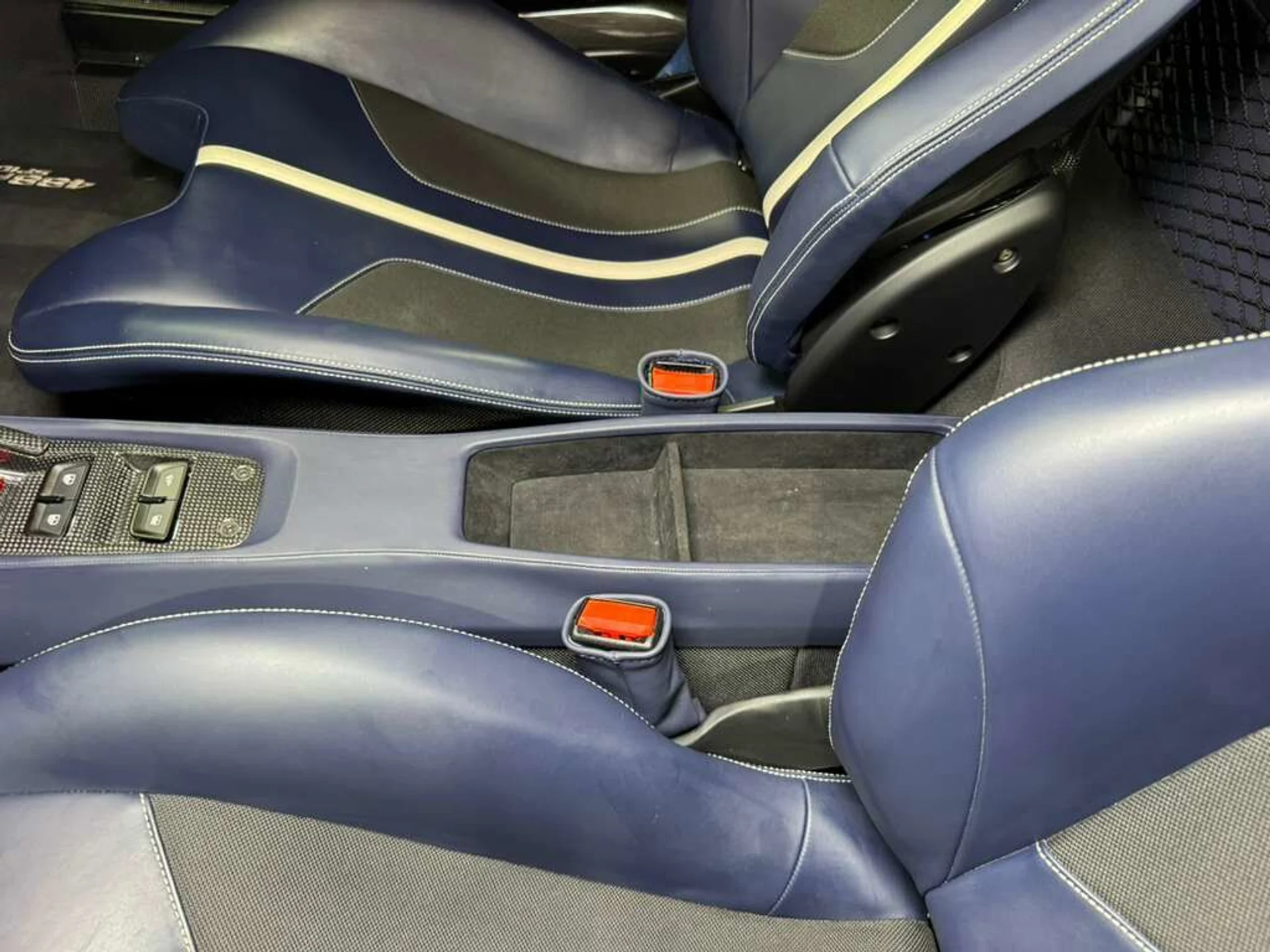 mph030_2631706203_b46a6459cb24ede1f2ccc22c6db6c30e_4c29e08e78