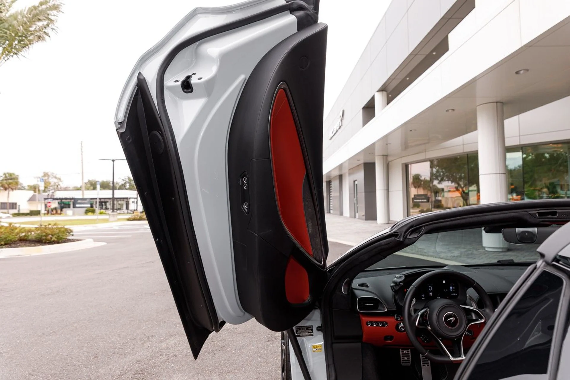 mph030_2632291610_446_p31_l_9b367668b3