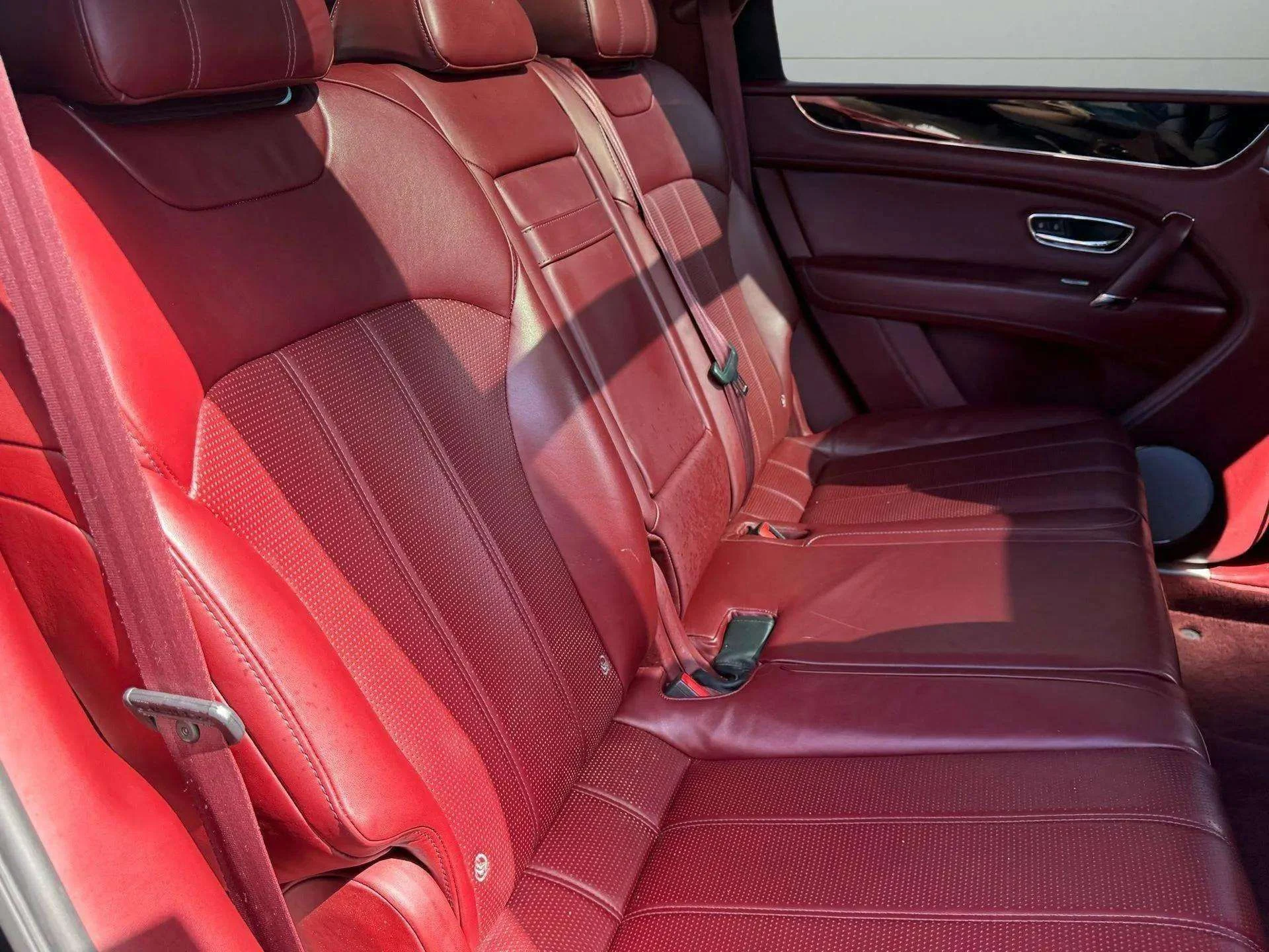 mph030_263384357_83aa9aa74f1a4d34a2f795fb8487ea75_0822a70372