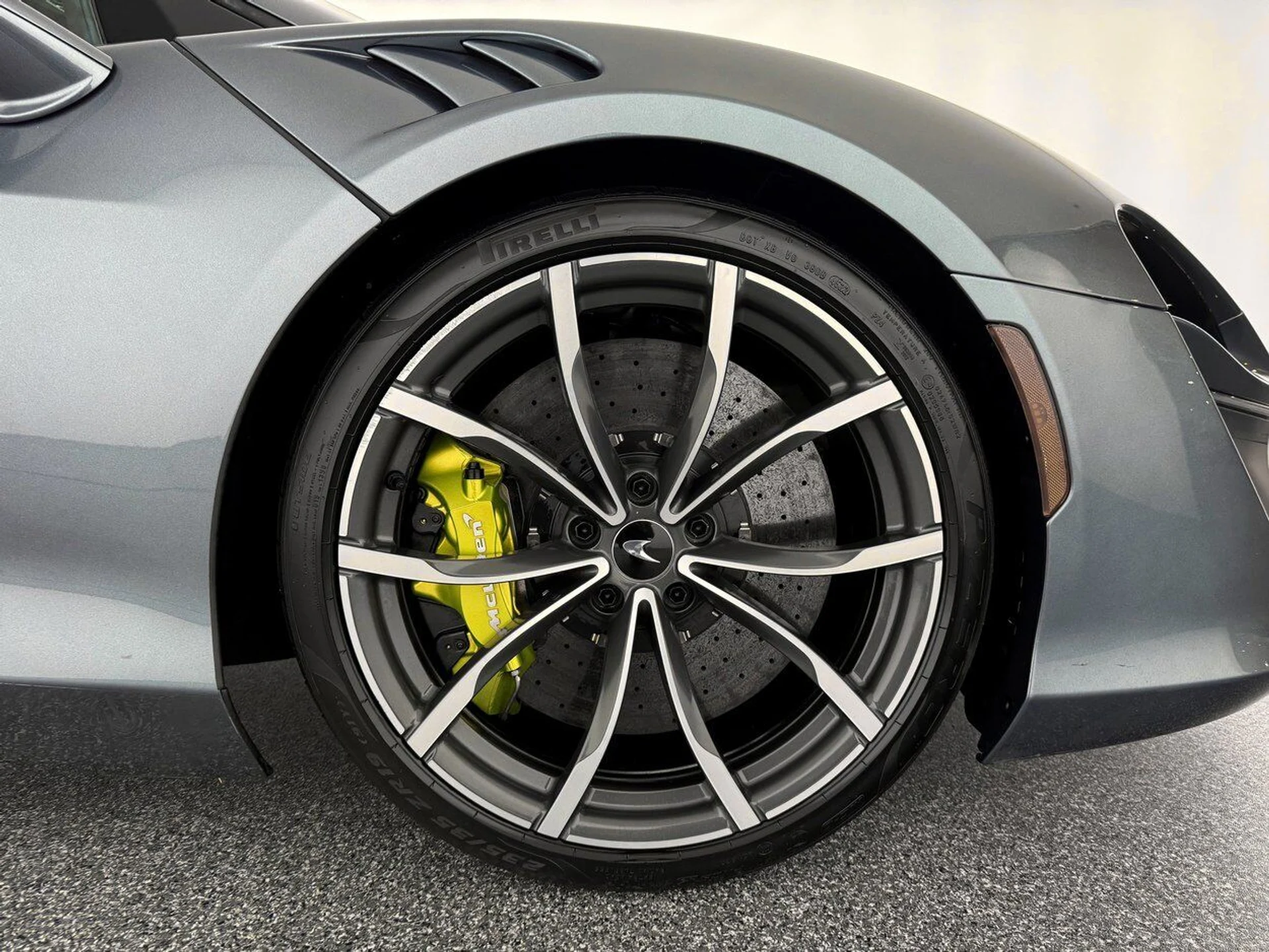 mph030_2636026932_2e4a47bbb4e916619947e311b09cdb32_0b16401b0f