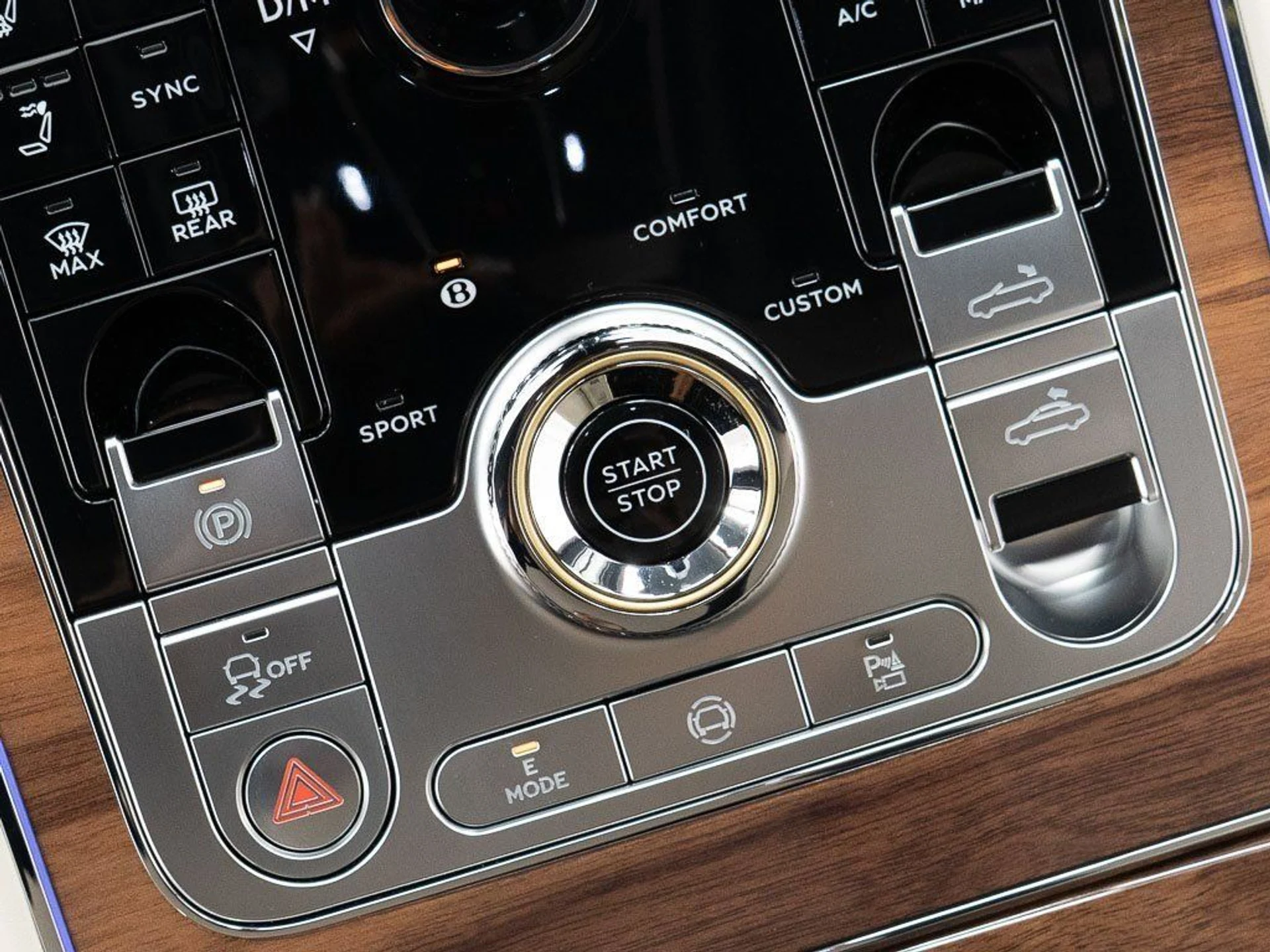 mph030_2638700513_7fedbfd1686c0597bdcf4e659bd21051_bf03b37162