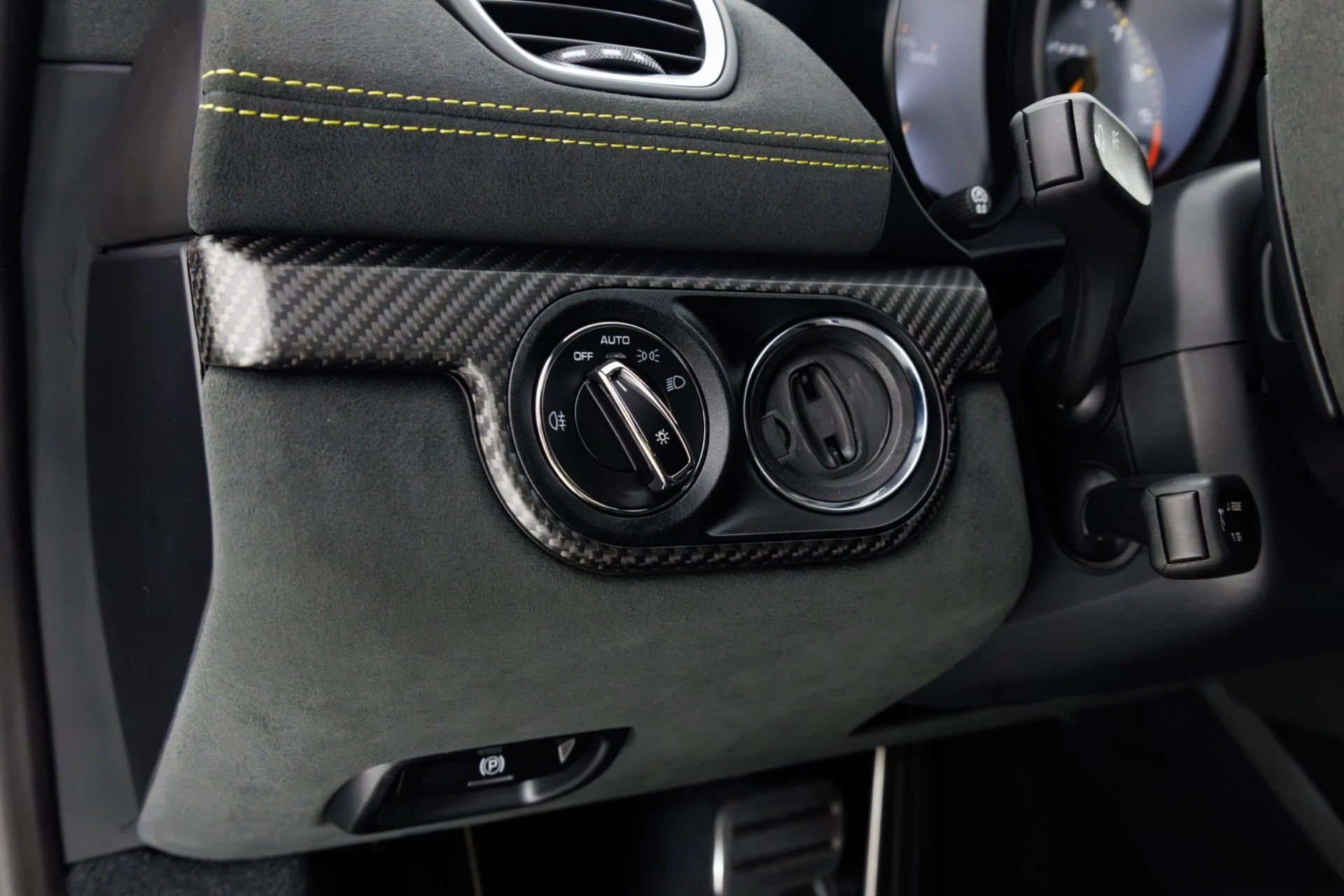 mph030_26394085_Used_2025_Porsche_718_Cayman_GT_4_RS_1774365220_4a58088fb6