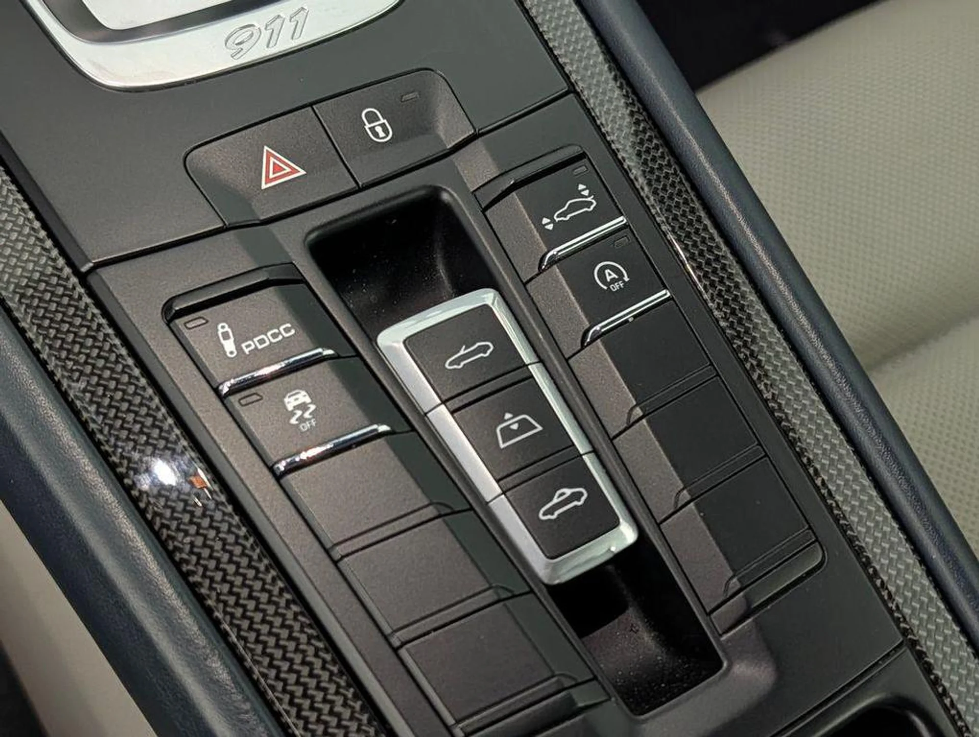 mph030_2646242065_ym_A_Ptlf_A7_Iexg_I_Oi_Rr_I_Hzr_Rbe_KY_8d5ecd053b