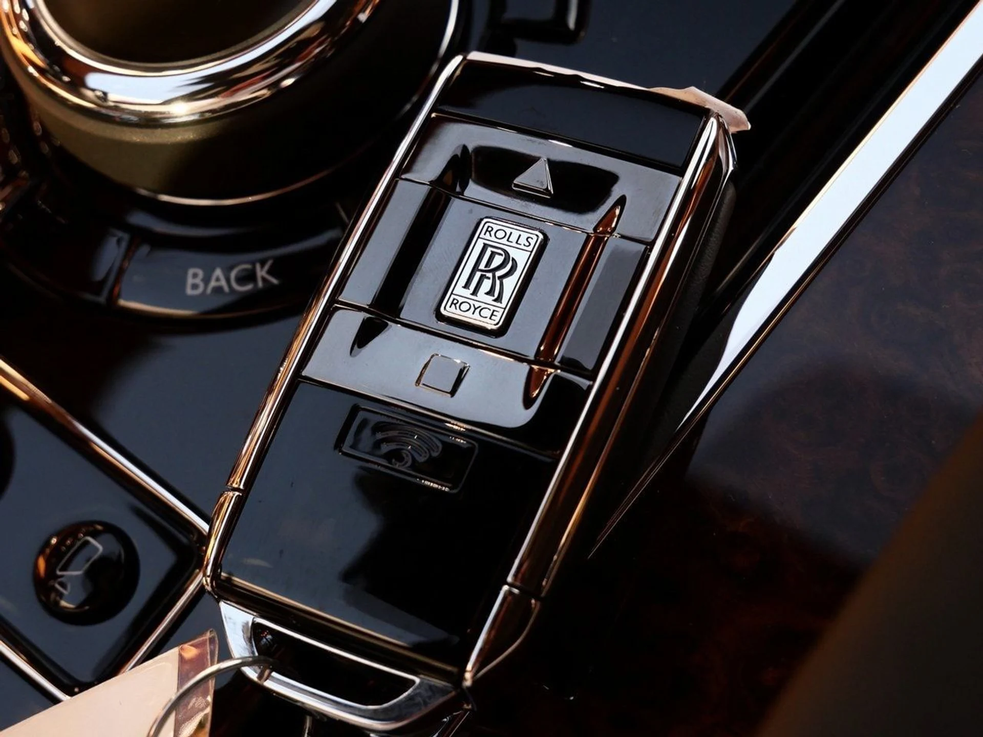 mph030_2647656125_8dca040b1f797d19868ccde72af6d5b7x_5f98678a44