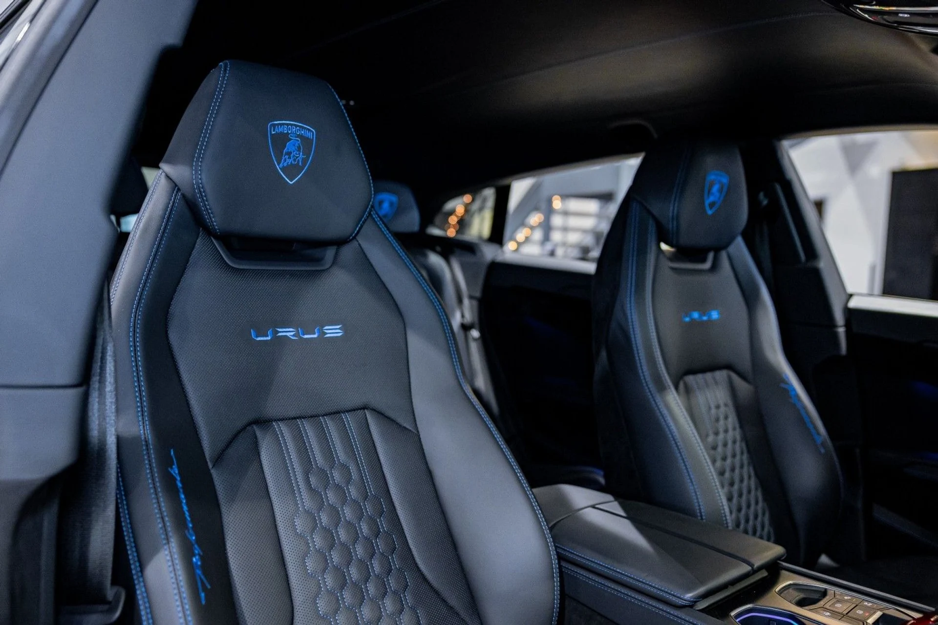 mph030_2650239837_o_Q_5195362695